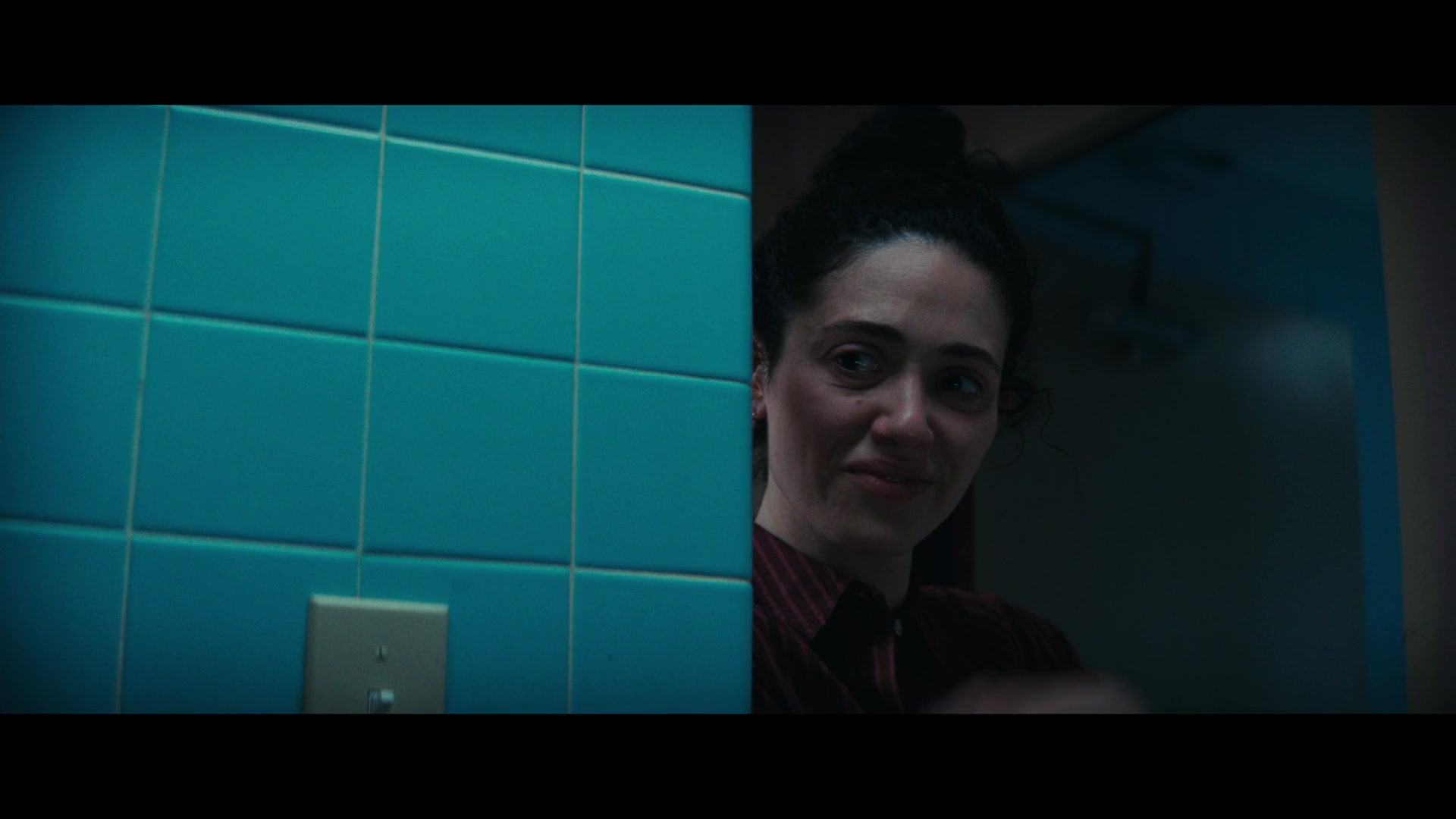 Furious_S01E06_They_Make_a_Noise_Like_Feathers_1080p_ERW_003589.jpg