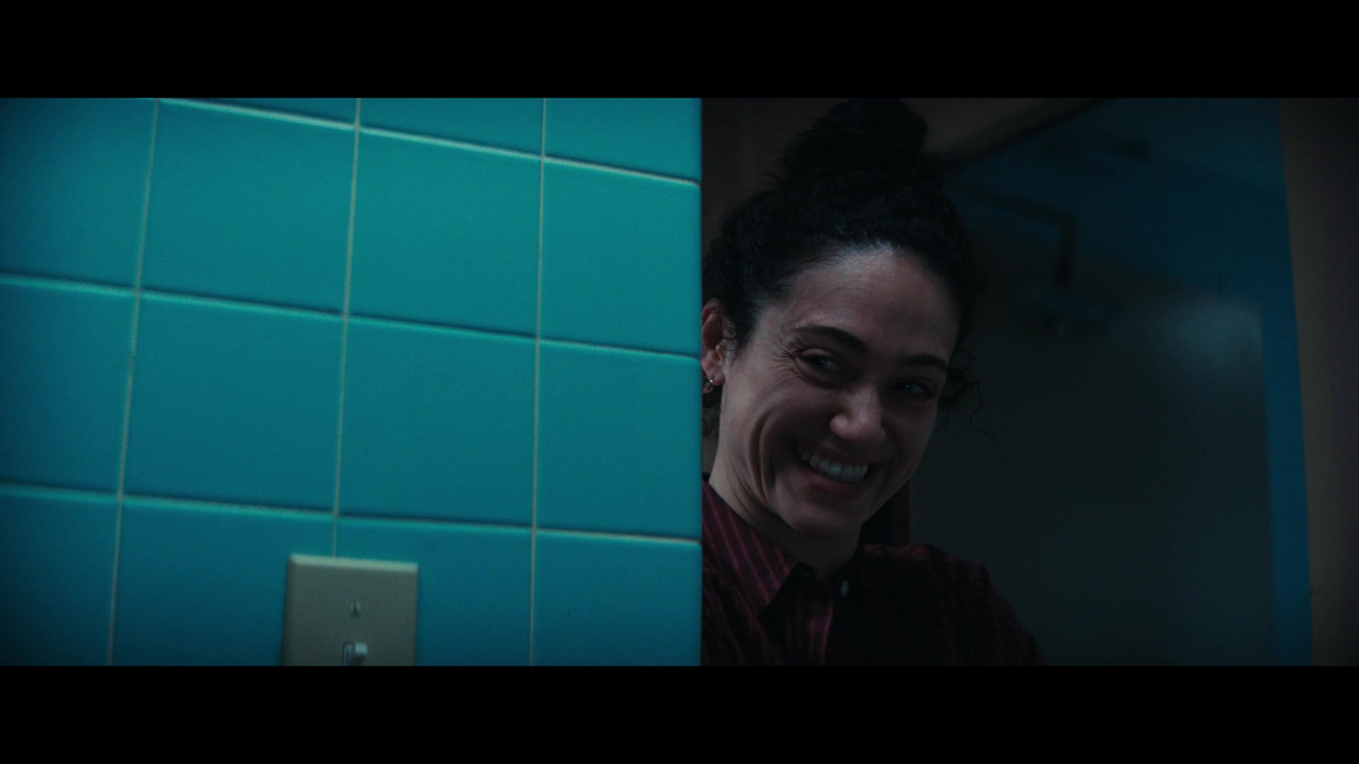 Furious_S01E06_They_Make_a_Noise_Like_Feathers_1080p_ERW_003605.jpg Furious_S01E06_They_Make_a_Noise_Like_Feathers_1080p_ERW_003605.jpg