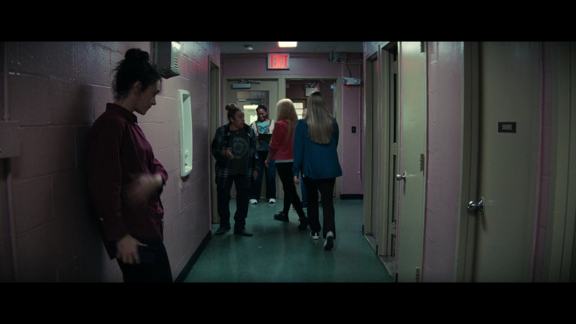 Furious_S01E06_They_Make_a_Noise_Like_Feathers_1080p_ERW_004597.jpg Furious_S01E06_They_Make_a_Noise_Like_Feathers_1080p_ERW_004597.jpg