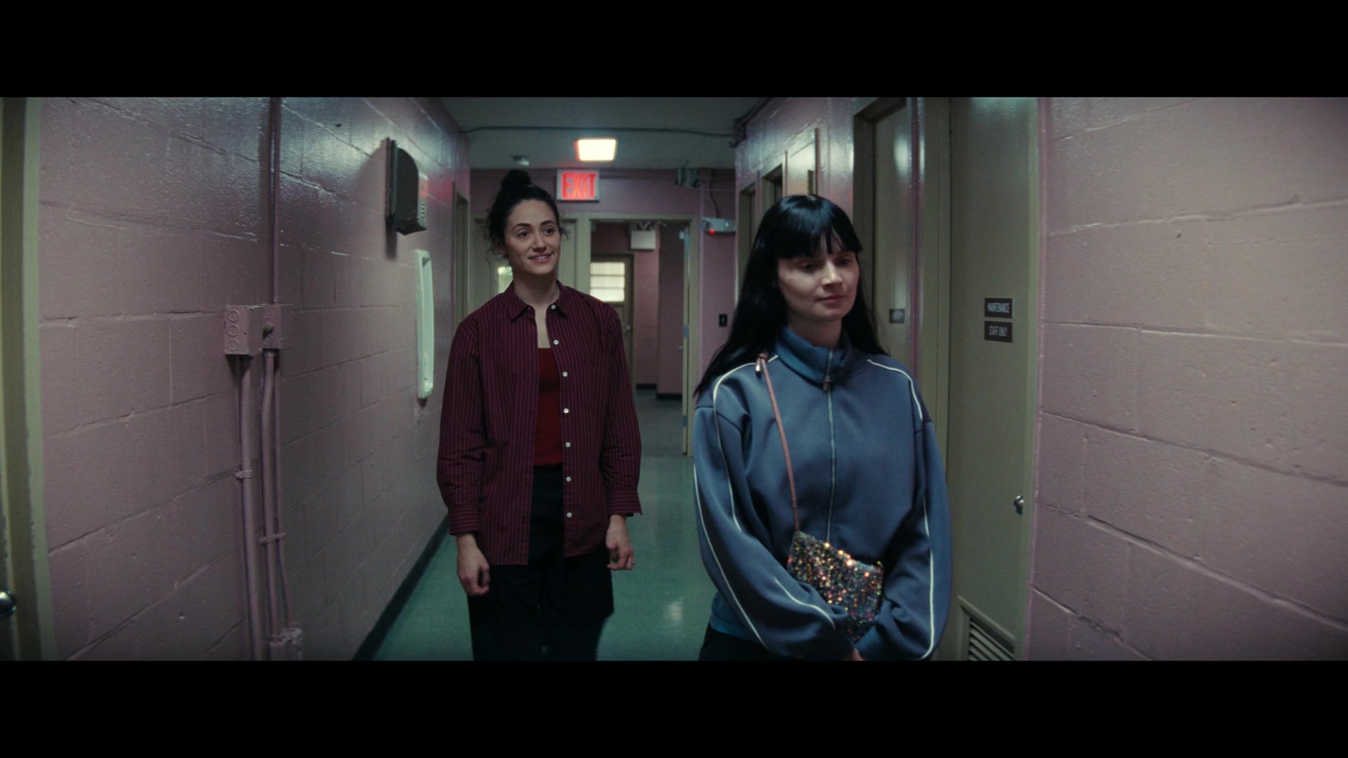 Furious_S01E06_They_Make_a_Noise_Like_Feathers_1080p_ERW_004641.jpg