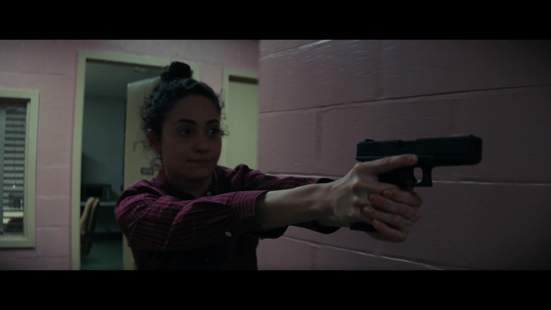 Furious_S01E06_They_Make_a_Noise_Like_Feathers_1080p_ERW_004803.jpg Furious_S01E06_They_Make_a_Noise_Like_Feathers_1080p_ERW_004803.jpg