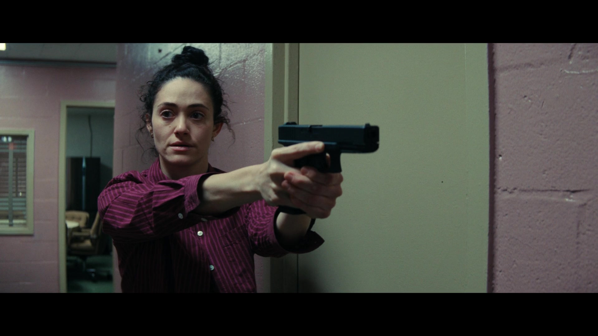 Furious_S01E06_They_Make_a_Noise_Like_Feathers_1080p_ERW_004817.jpg Furious_S01E06_They_Make_a_Noise_Like_Feathers_1080p_ERW_004817.jpg