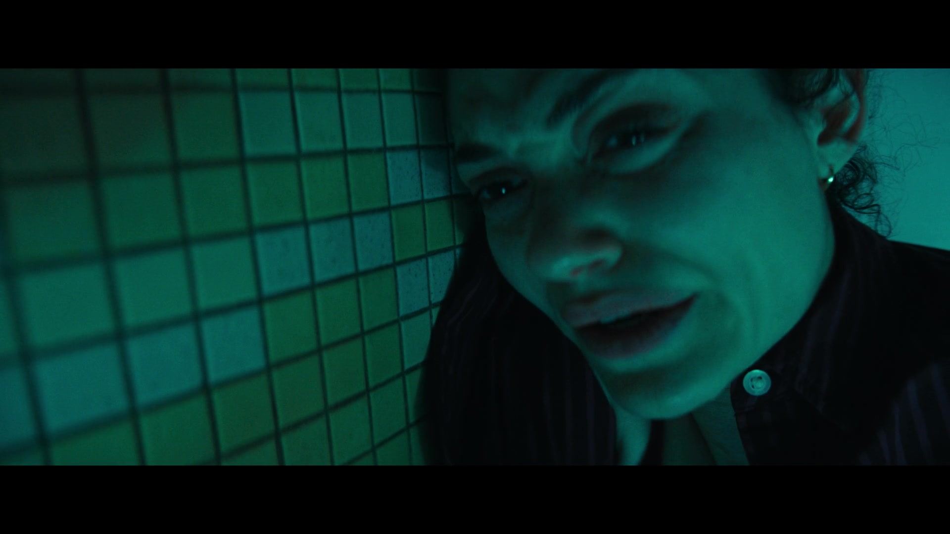 Furious_S01E06_They_Make_a_Noise_Like_Feathers_1080p_ERW_005847.jpg
