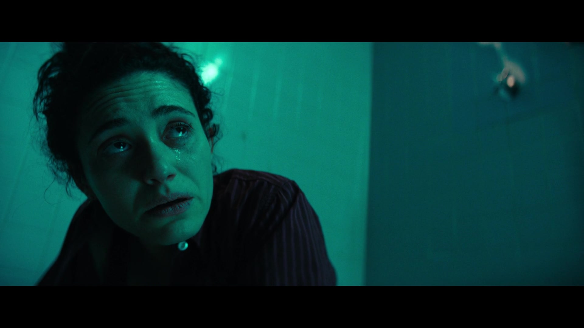 Furious_S01E06_They_Make_a_Noise_Like_Feathers_1080p_ERW_006092.jpg
