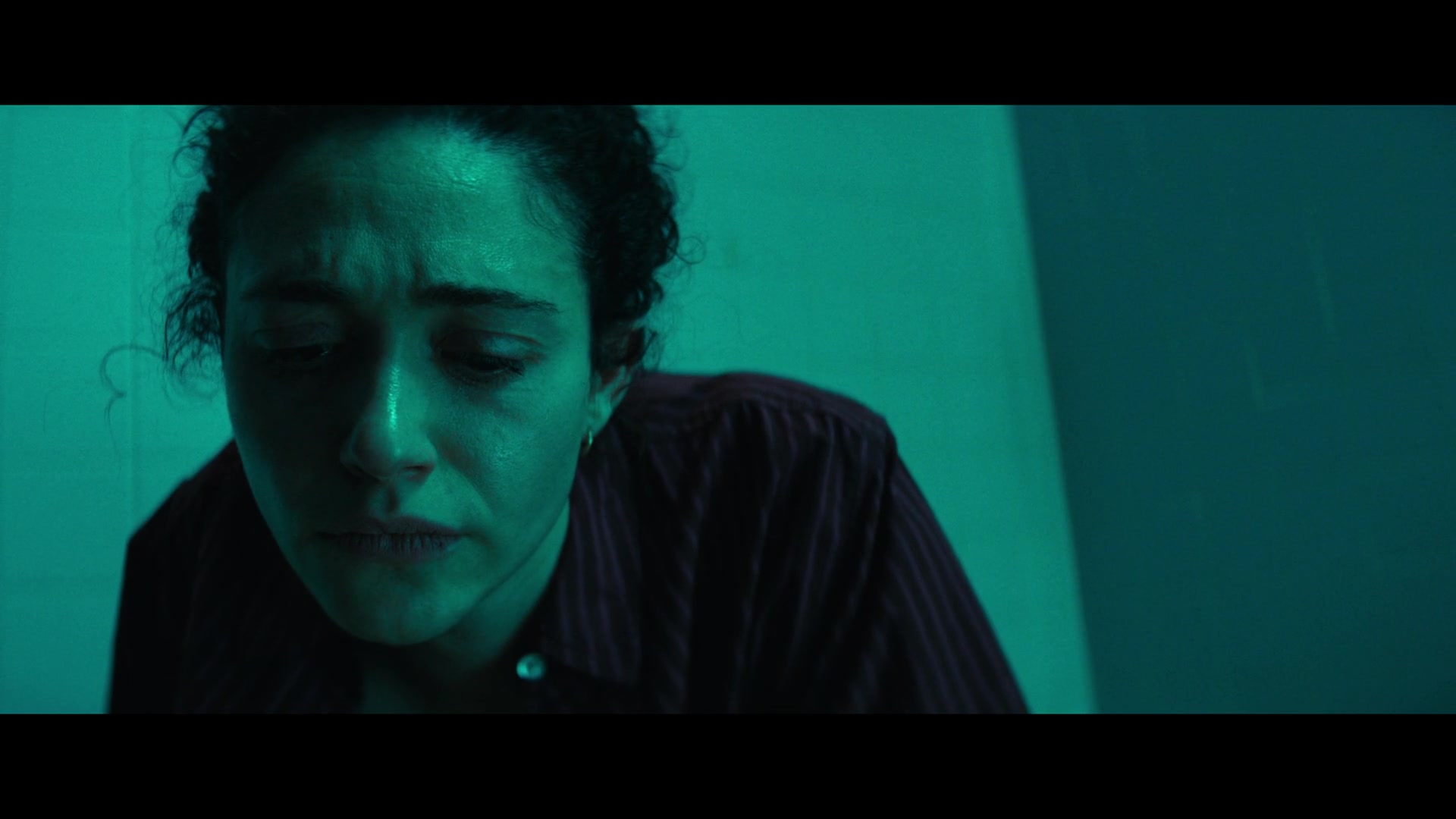 Furious_S01E06_They_Make_a_Noise_Like_Feathers_1080p_ERW_006168.jpg