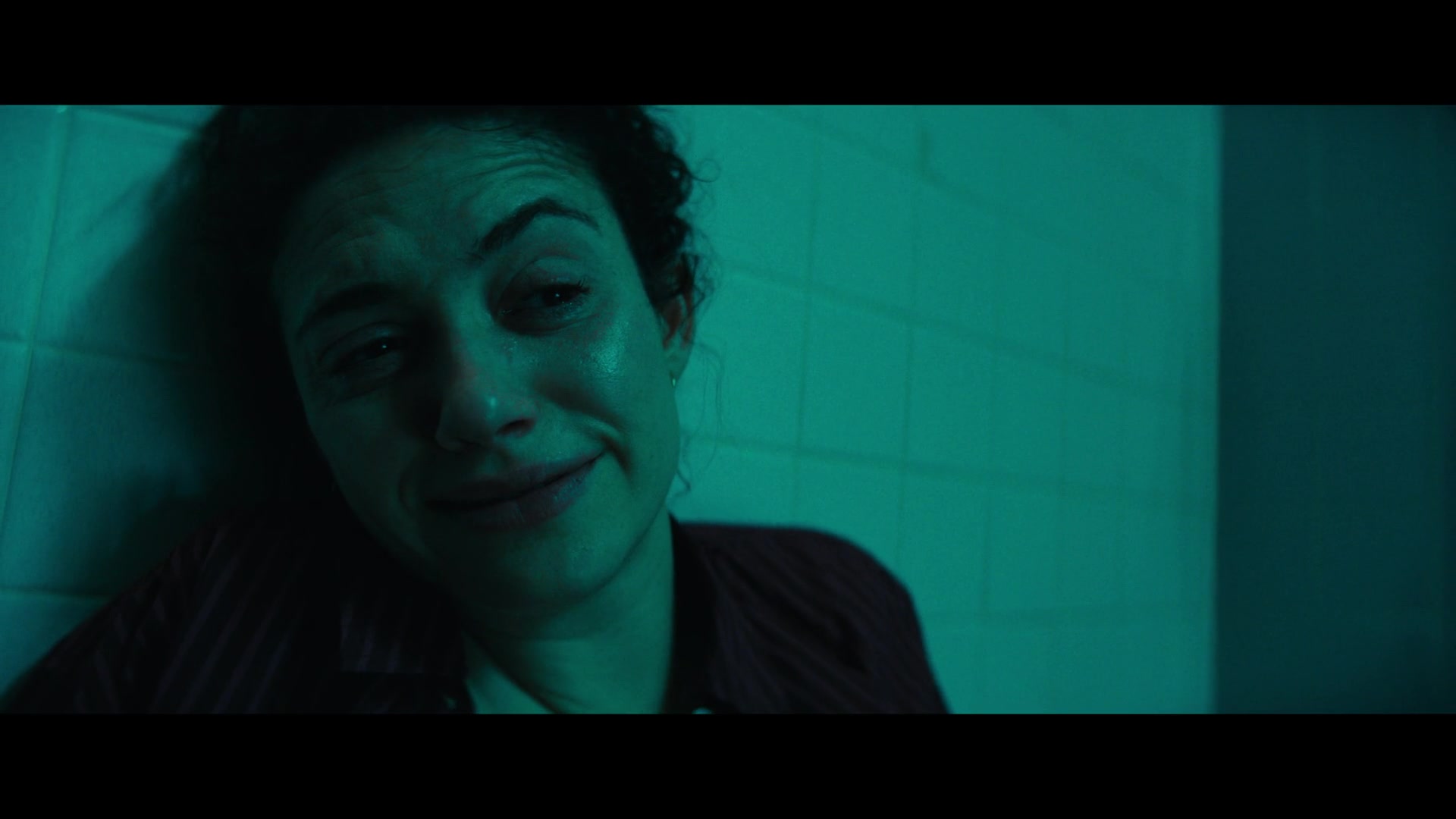 Furious_S01E06_They_Make_a_Noise_Like_Feathers_1080p_ERW_006252.jpg