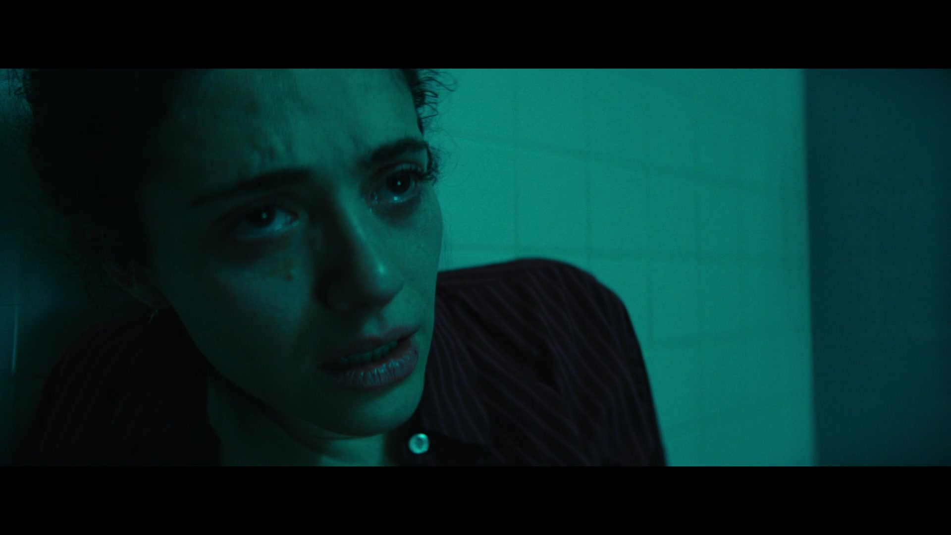 Furious_S01E06_They_Make_a_Noise_Like_Feathers_1080p_ERW_006370.jpg