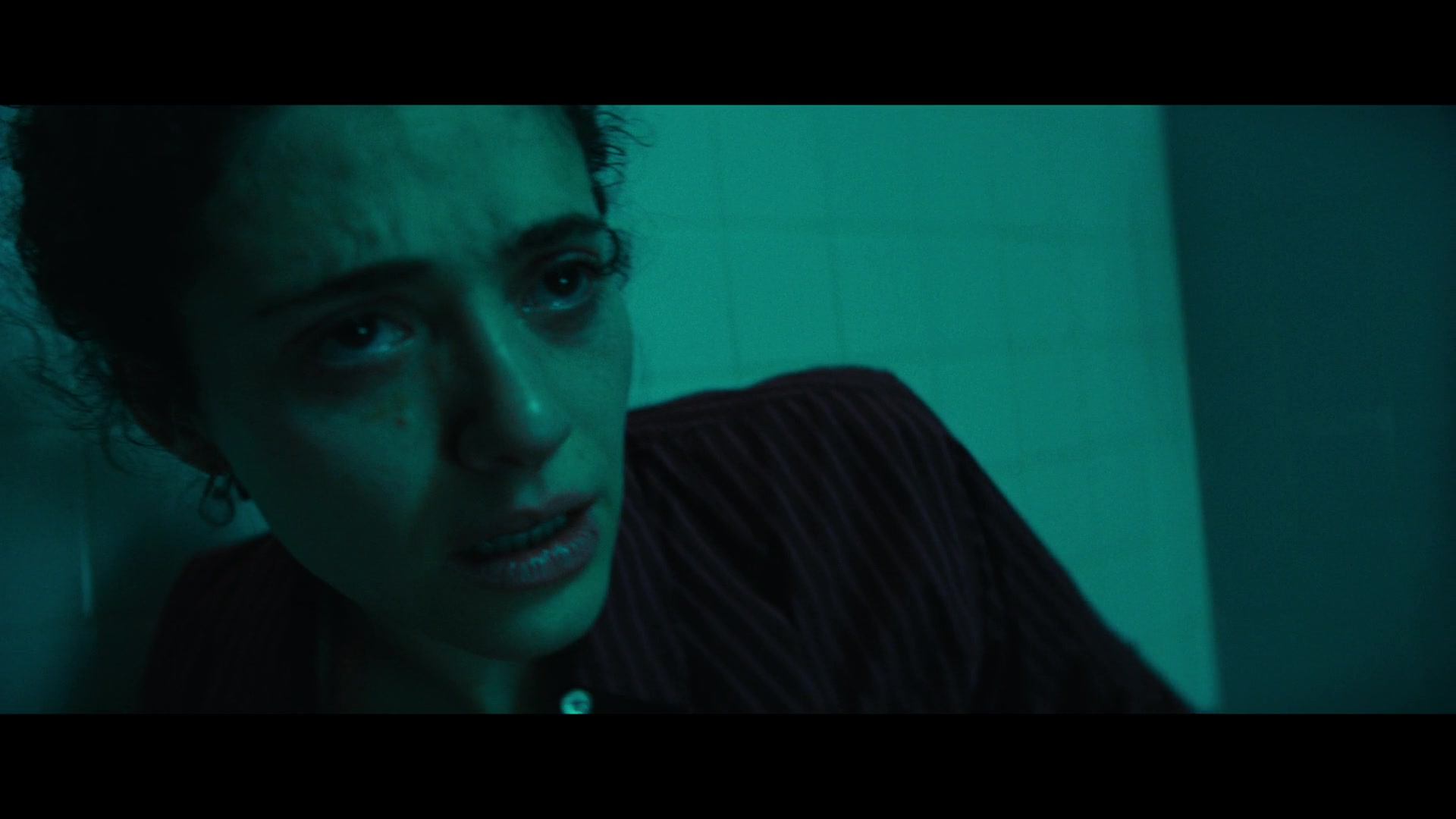 Furious_S01E06_They_Make_a_Noise_Like_Feathers_1080p_ERW_006374.jpg
