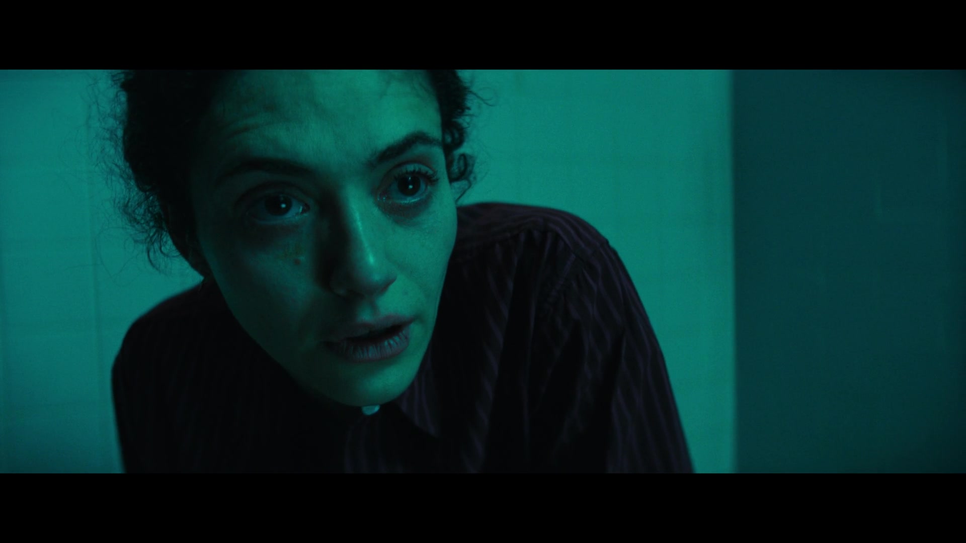 Furious_S01E06_They_Make_a_Noise_Like_Feathers_1080p_ERW_006409.jpg