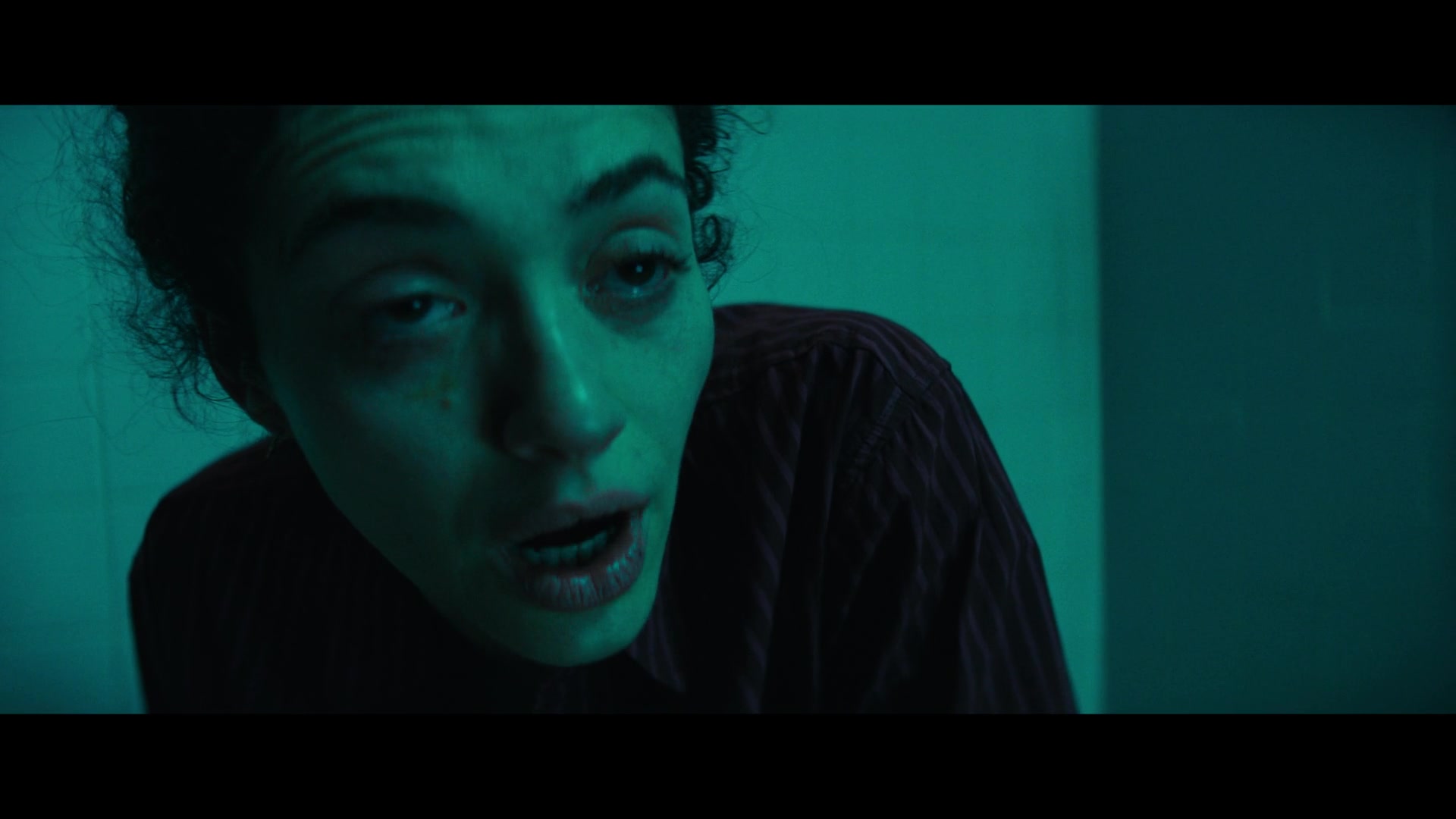 Furious_S01E06_They_Make_a_Noise_Like_Feathers_1080p_ERW_006413.jpg