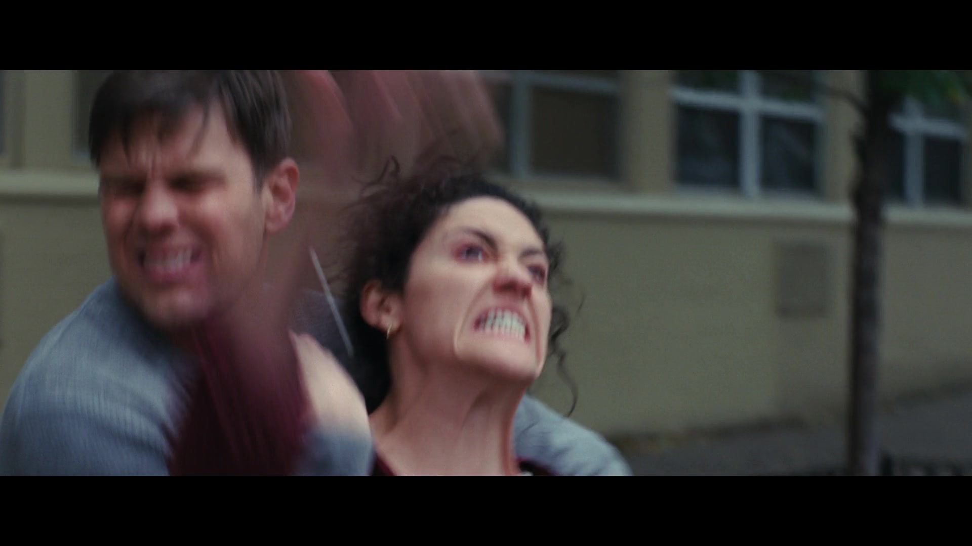 Furious_S01E06_They_Make_a_Noise_Like_Feathers_1080p_ERW_006802.jpg