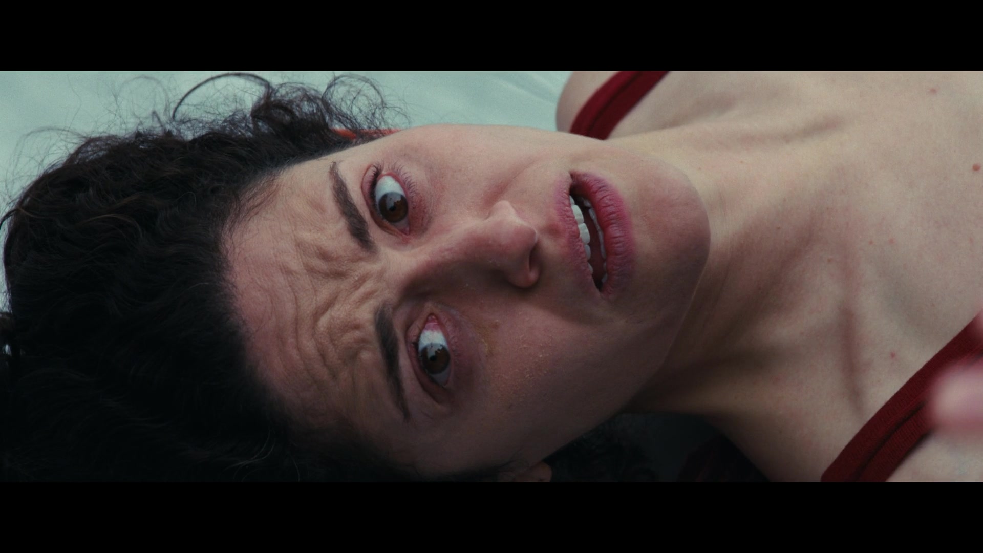 Furious_S01E06_They_Make_a_Noise_Like_Feathers_1080p_ERW_006878.jpg