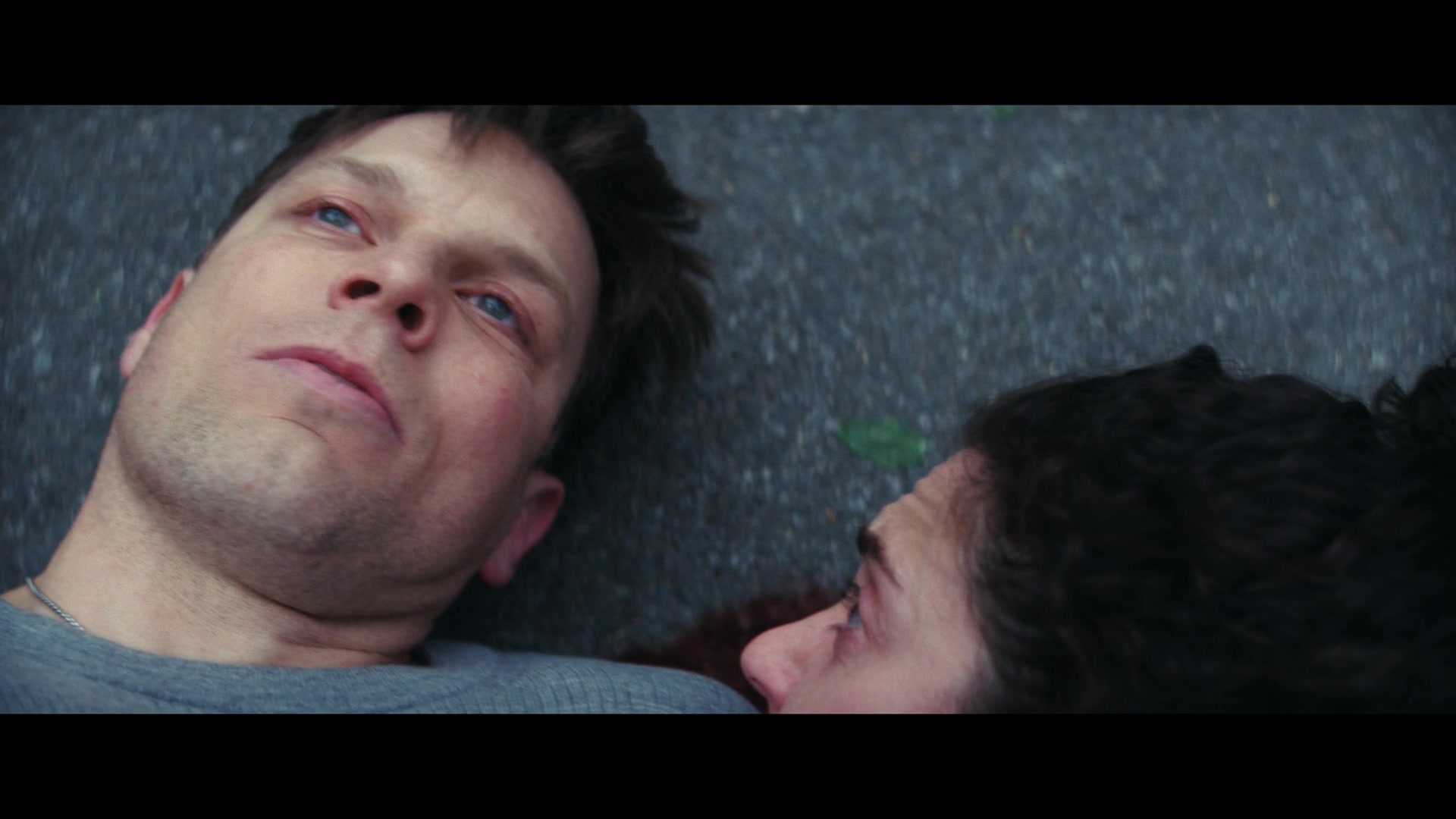Furious_S01E06_They_Make_a_Noise_Like_Feathers_1080p_ERW_006971.jpg