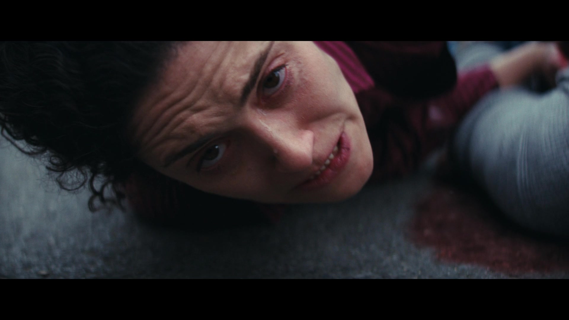 Furious_S01E06_They_Make_a_Noise_Like_Feathers_1080p_ERW_006990.jpg