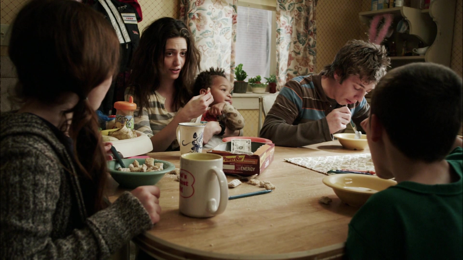 Shameless_US_S01E01_1080p_ERW_000581.jpg