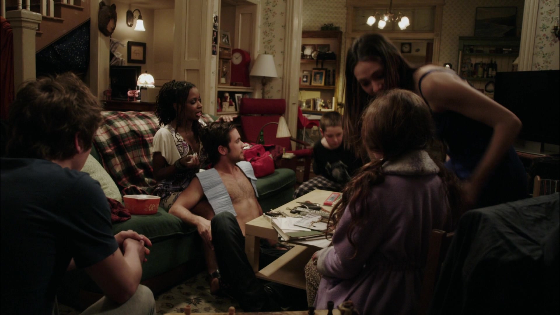 Shameless_US_S01E01_1080p_ERW_001796.jpg