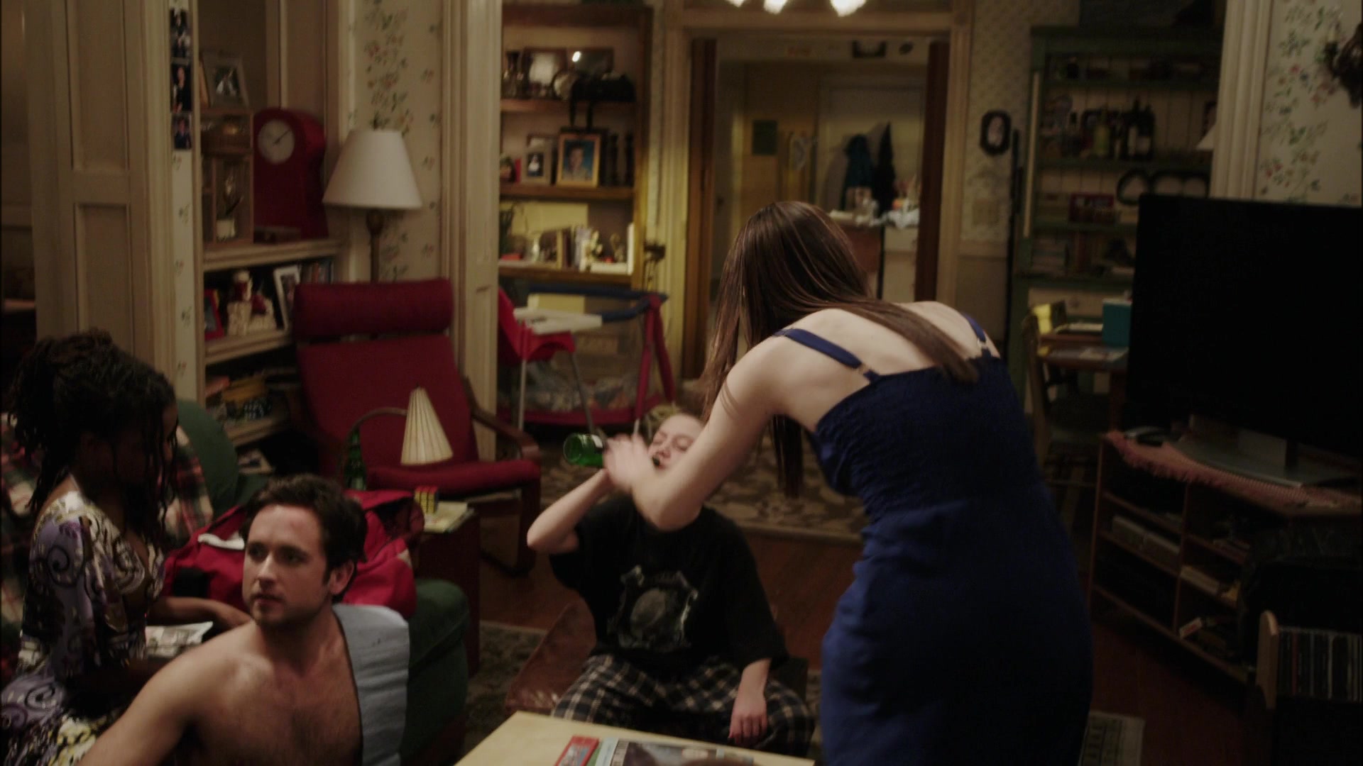 Shameless_US_S01E01_1080p_ERW_001946.jpg