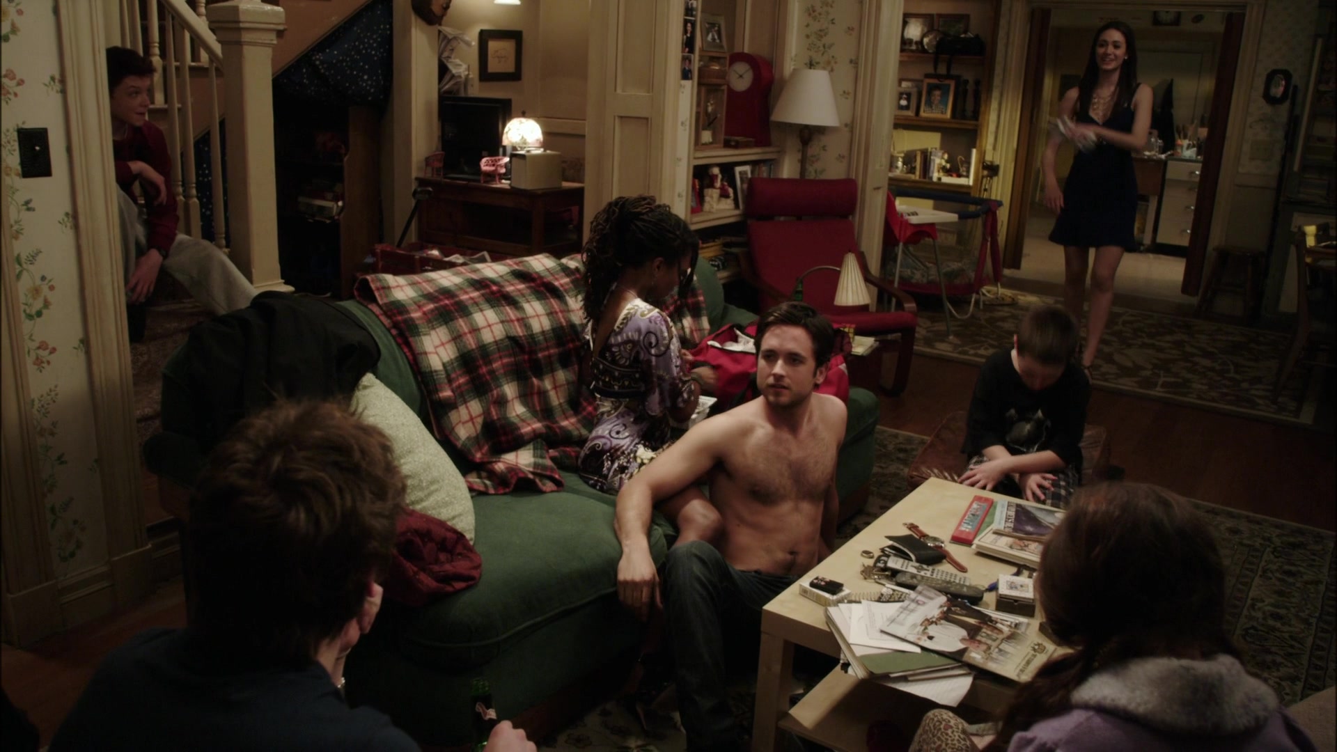 Shameless_US_S01E01_1080p_ERW_001981.jpg