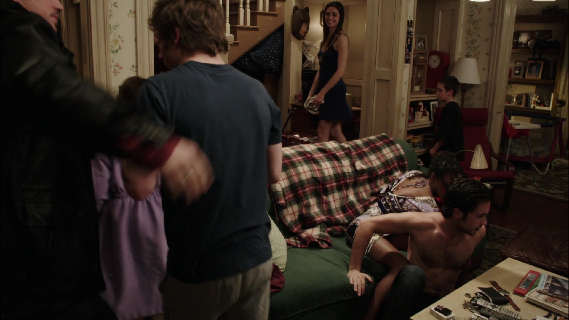 Shameless_US_S01E01_1080p_ERW_001991.jpg