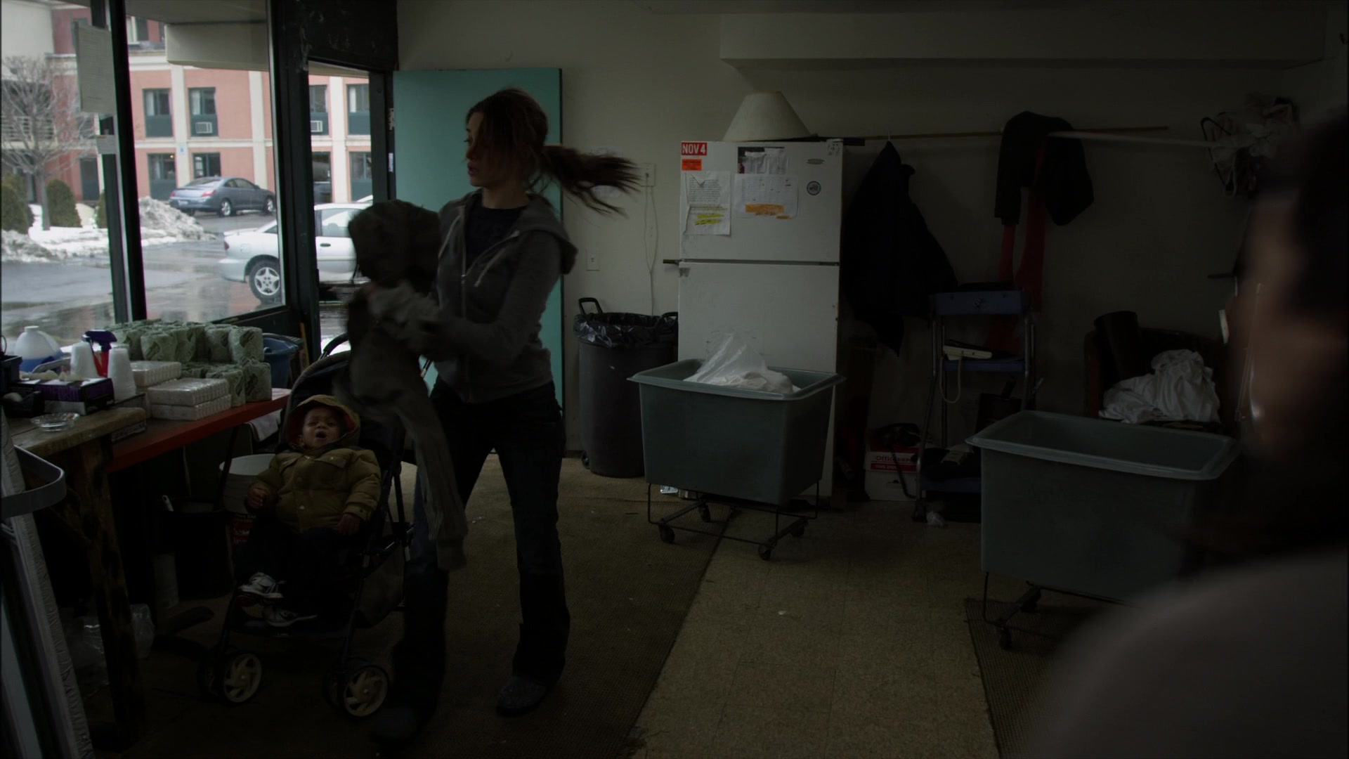 Shameless_US_S01E01_1080p_ERW_002939.jpg