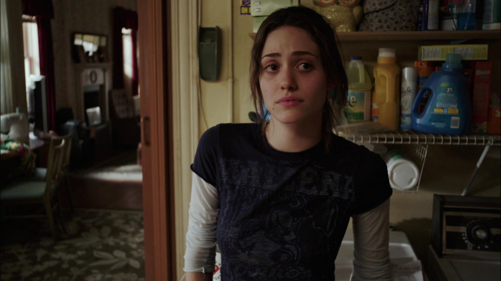 Shameless_US_S01E01_1080p_ERW_003424.jpg