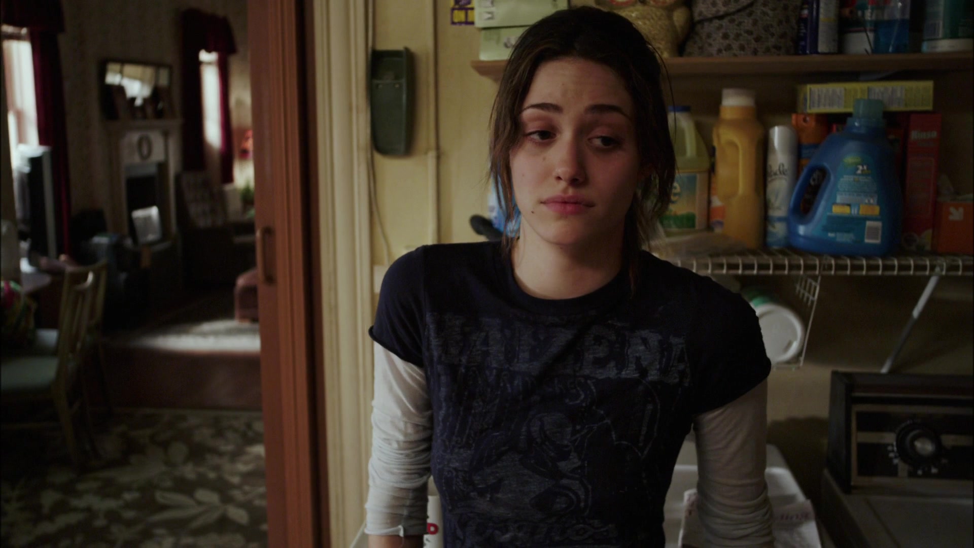 Shameless_US_S01E01_1080p_ERW_003425.jpg