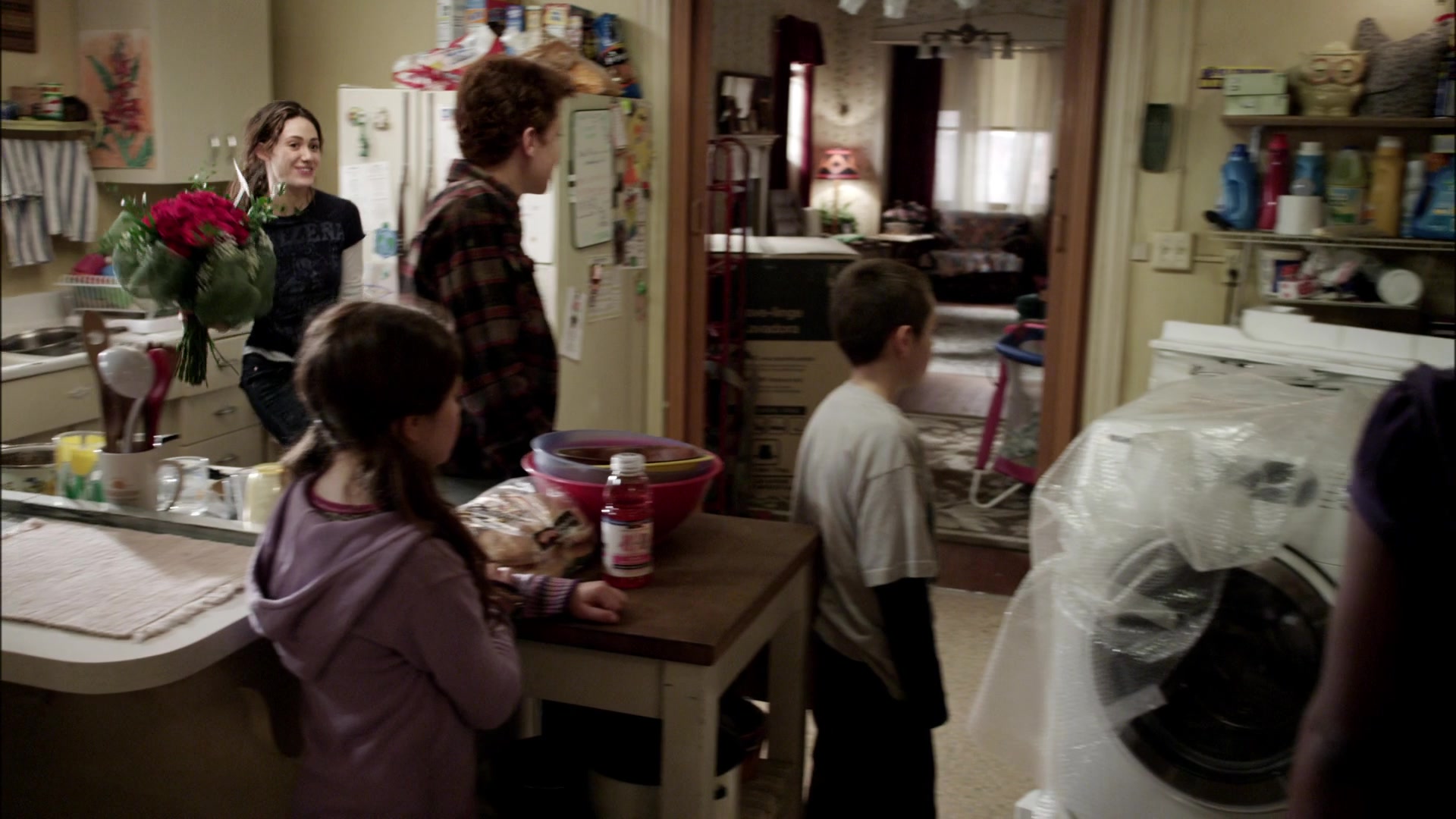 Shameless_US_S01E01_1080p_ERW_004178.jpg