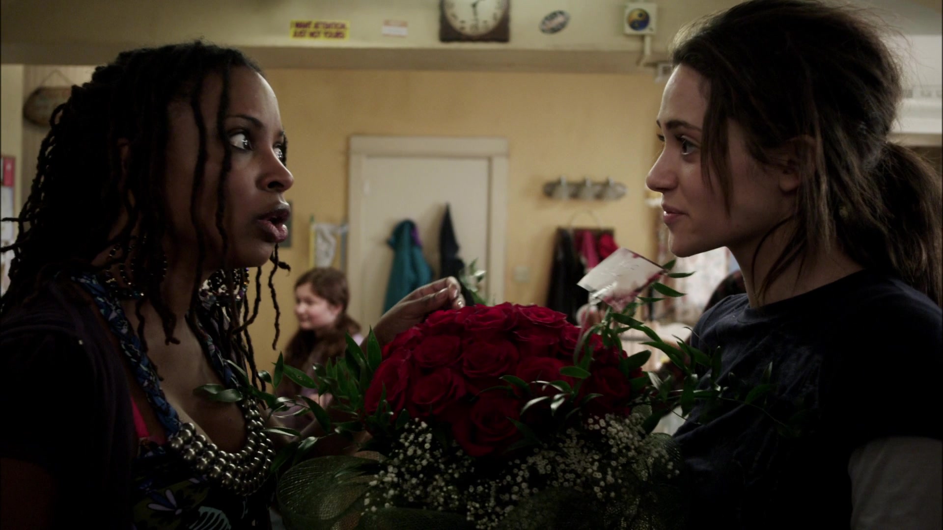 Shameless_US_S01E01_1080p_ERW_004200.jpg
