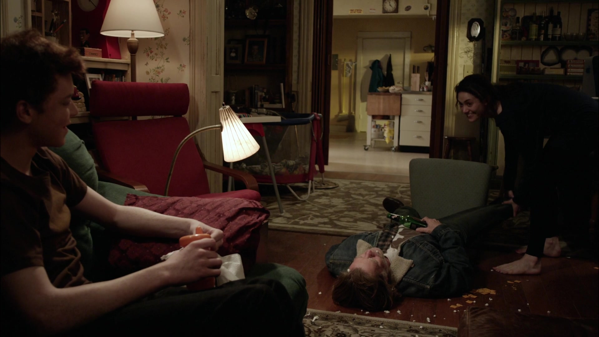 Shameless_US_S01E01_1080p_ERW_004739.jpg