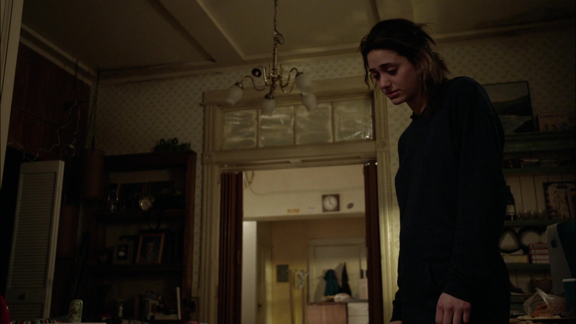 Shameless_US_S01E01_1080p_ERW_004884.jpg