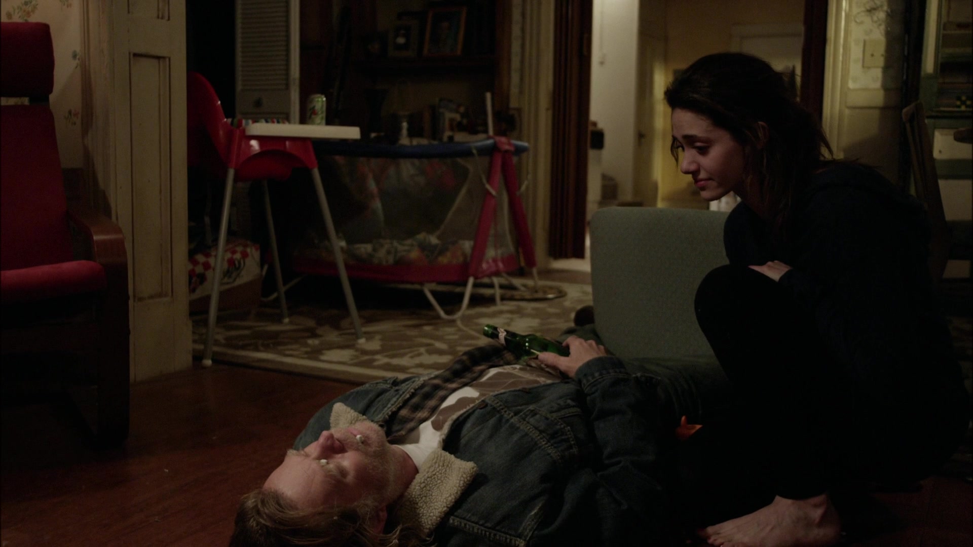 Shameless_US_S01E01_1080p_ERW_004898.jpg