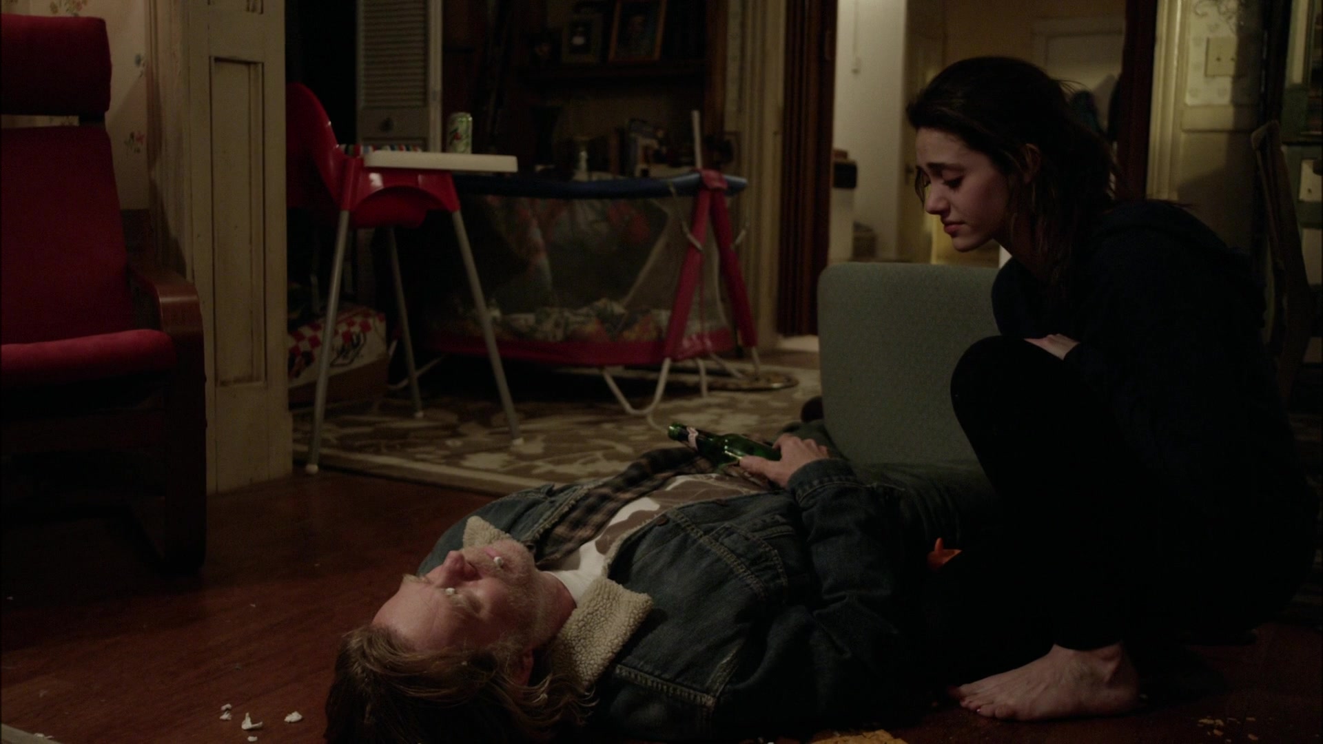 Shameless_US_S01E01_1080p_ERW_004902.jpg