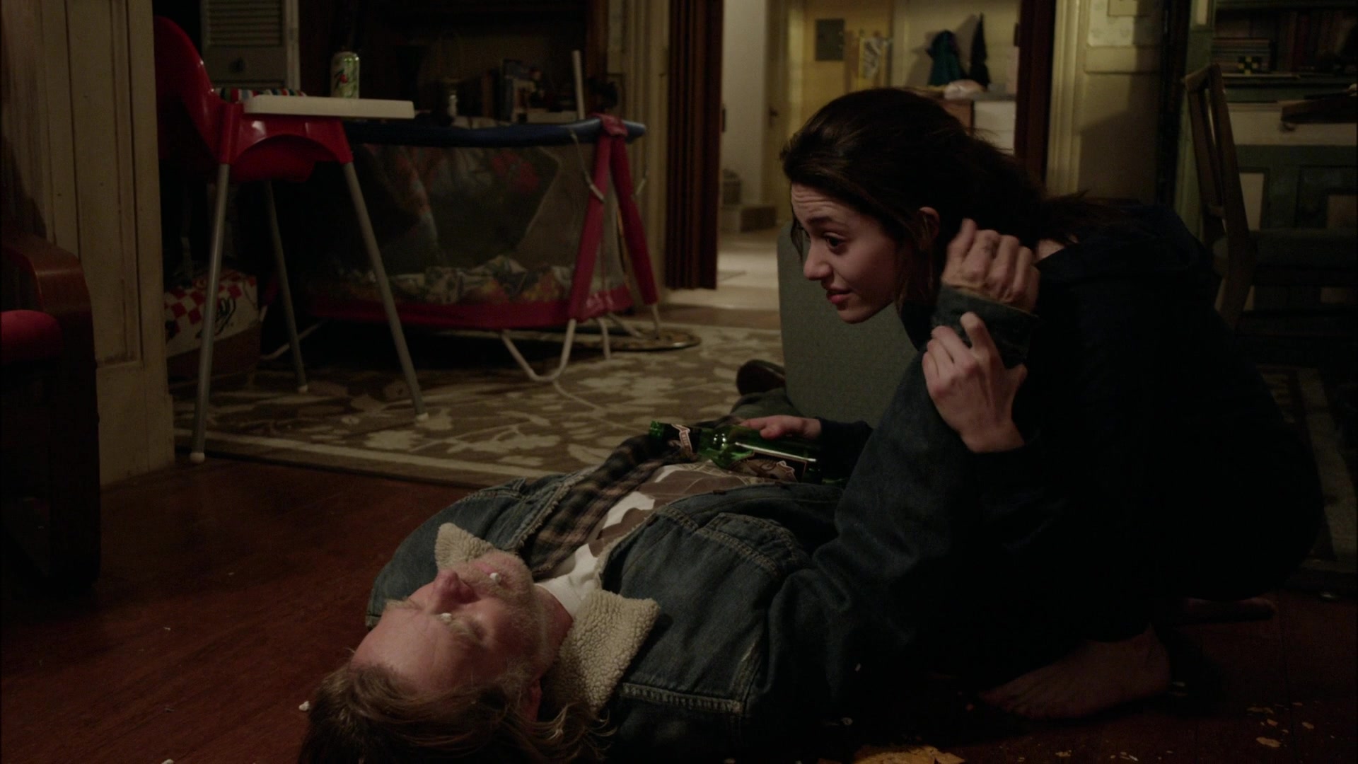 Shameless_US_S01E01_1080p_ERW_004927.jpg