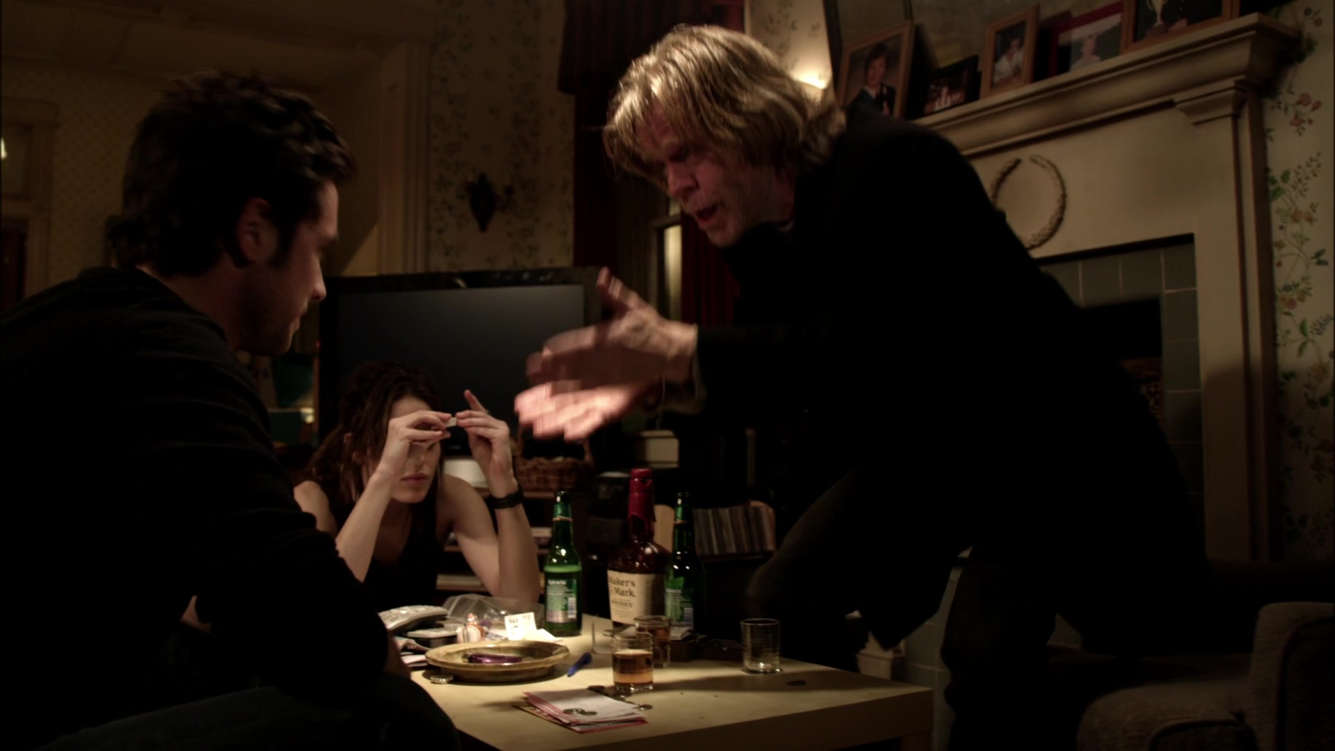Shameless_US_S01E01_1080p_ERW_006881.jpg