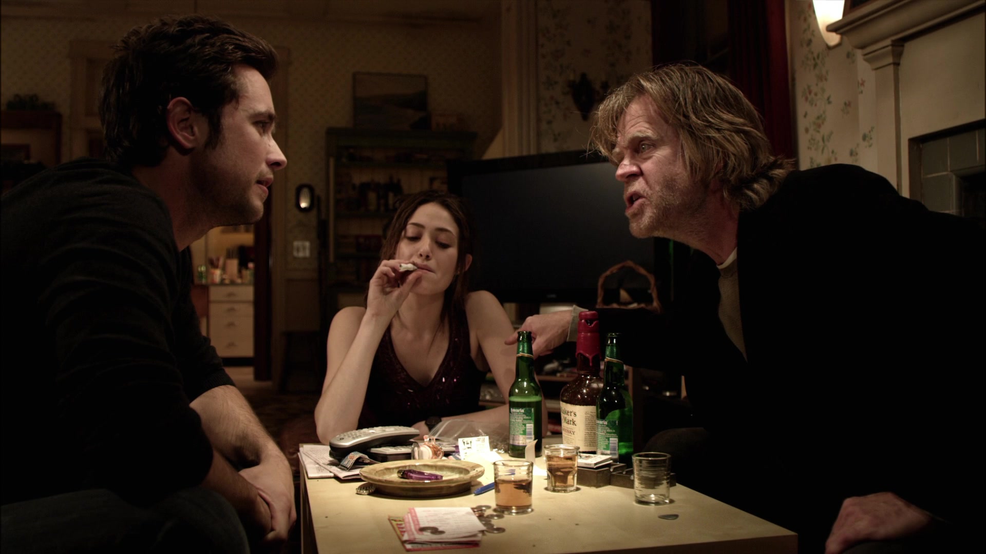 Shameless_US_S01E01_1080p_ERW_006913.jpg