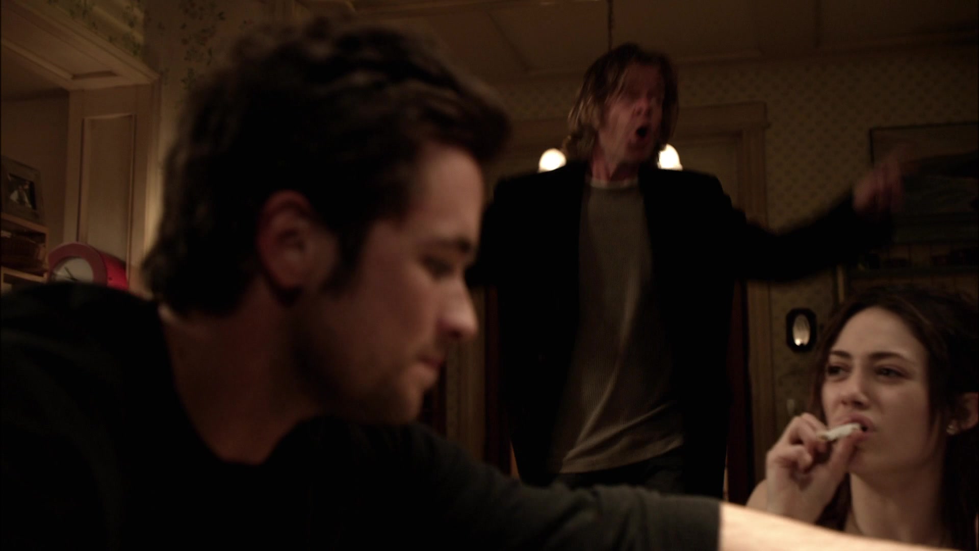 Shameless_US_S01E01_1080p_ERW_006933.jpg
