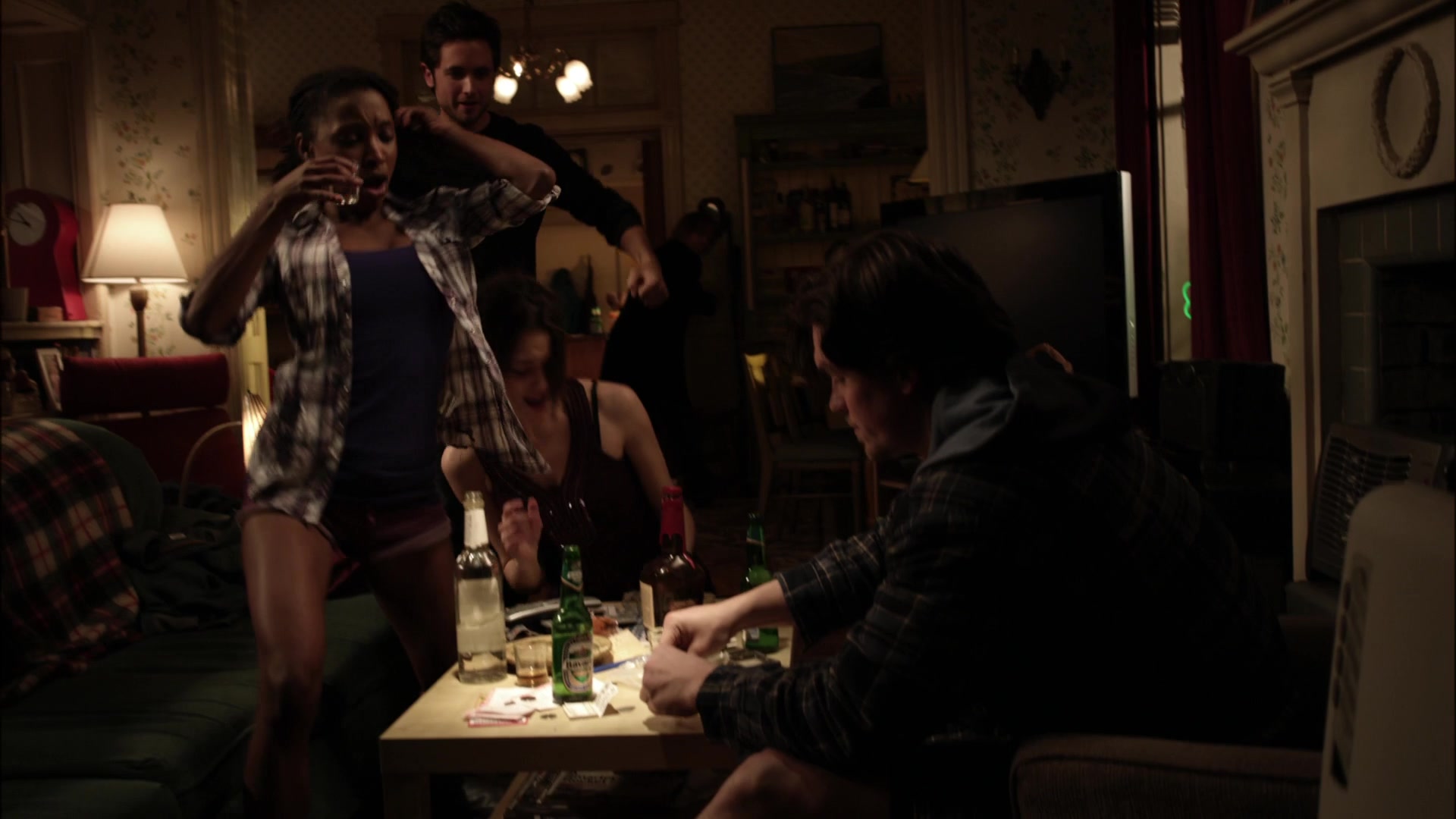 Shameless_US_S01E01_1080p_ERW_007181.jpg