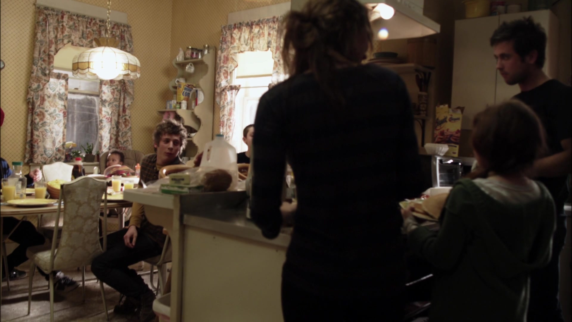 Shameless_US_S01E01_1080p_ERW_007720.jpg