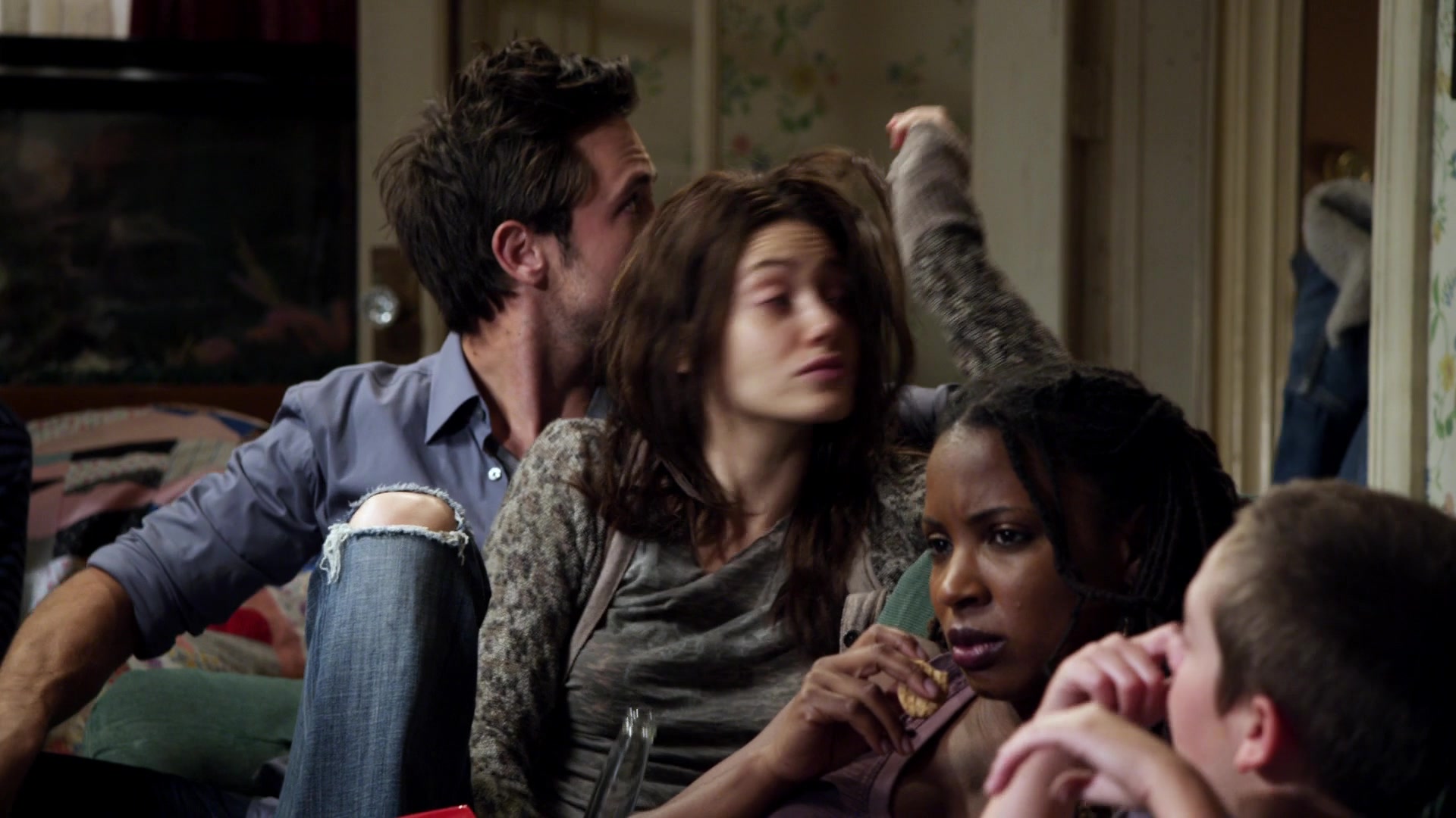 Shameless_US_S01E02_1080p_ERW_000651.jpg