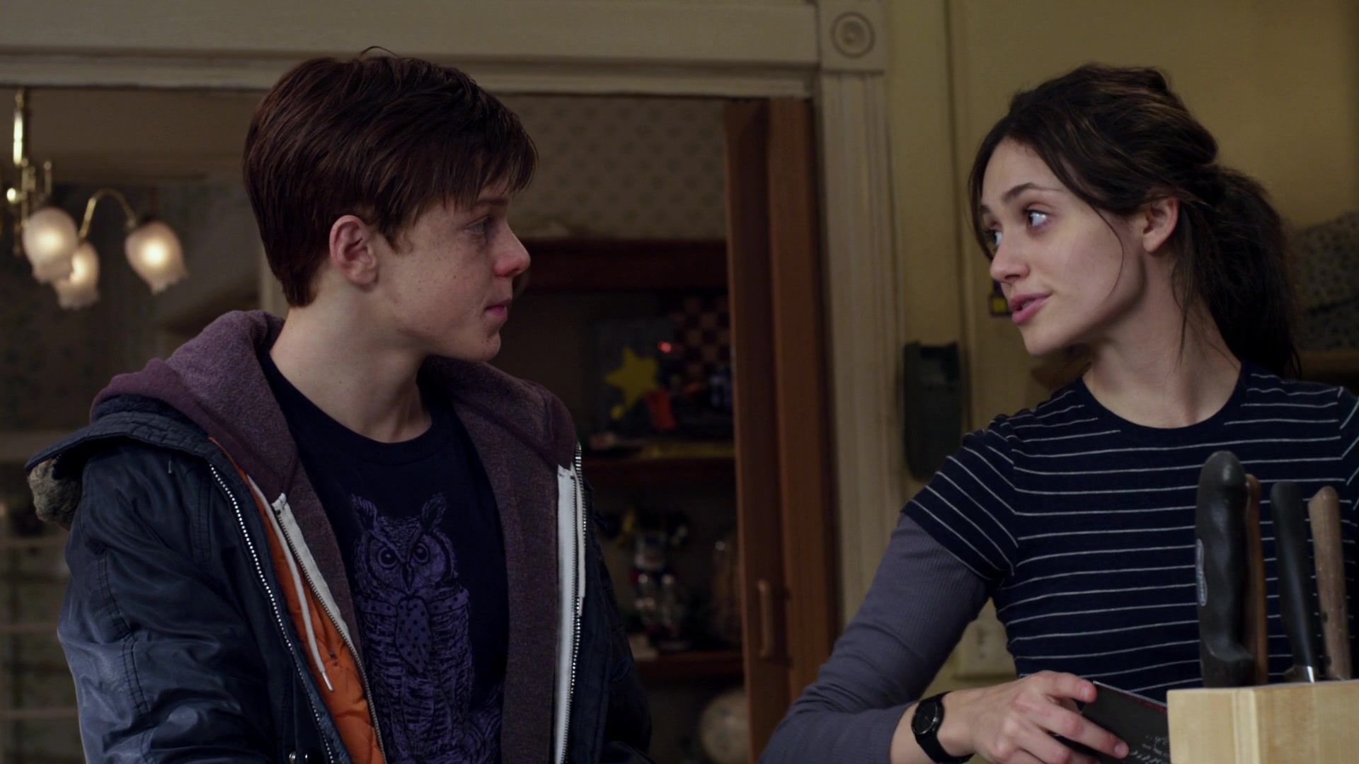Shameless_US_S01E02_1080p_ERW_001587.jpg