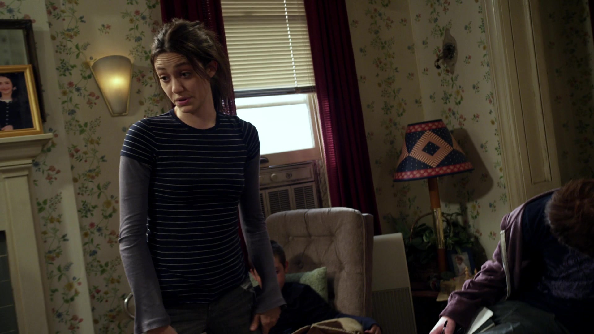 Shameless_US_S01E02_1080p_ERW_002232.jpg