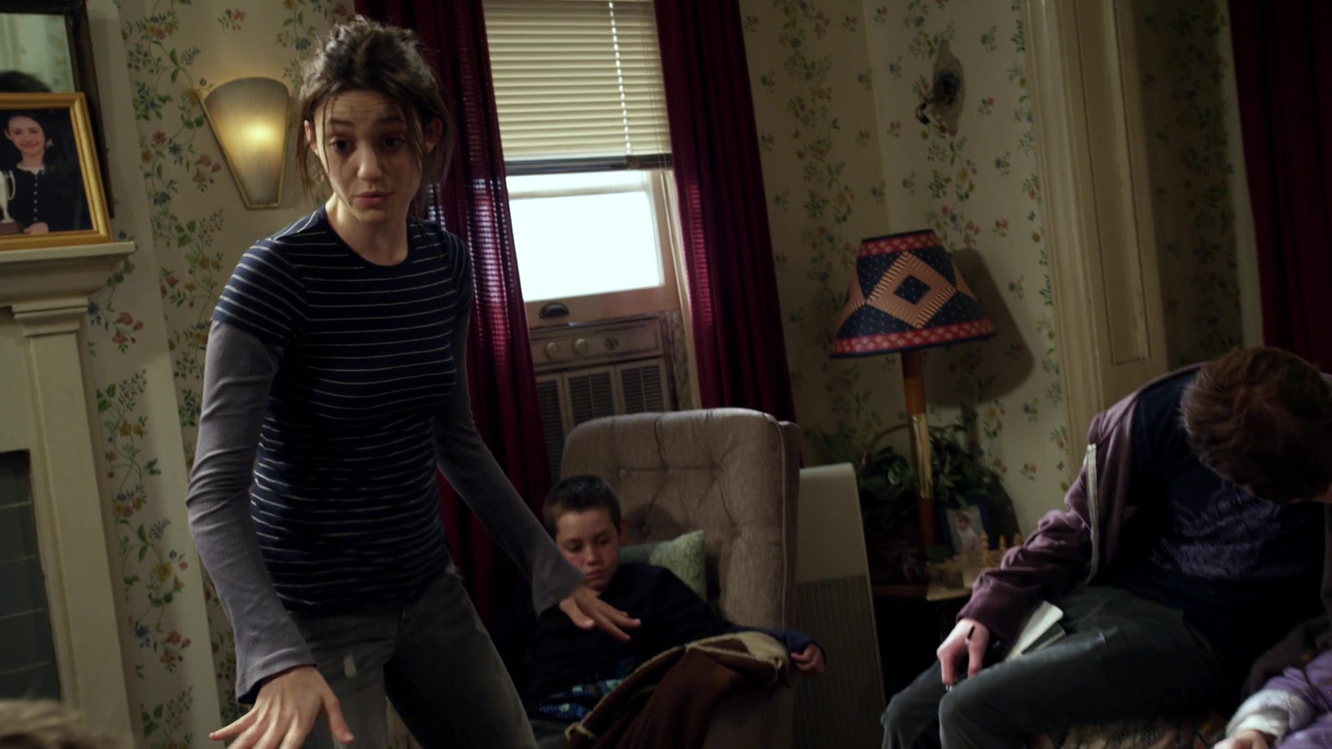 Shameless_US_S01E02_1080p_ERW_002233.jpg