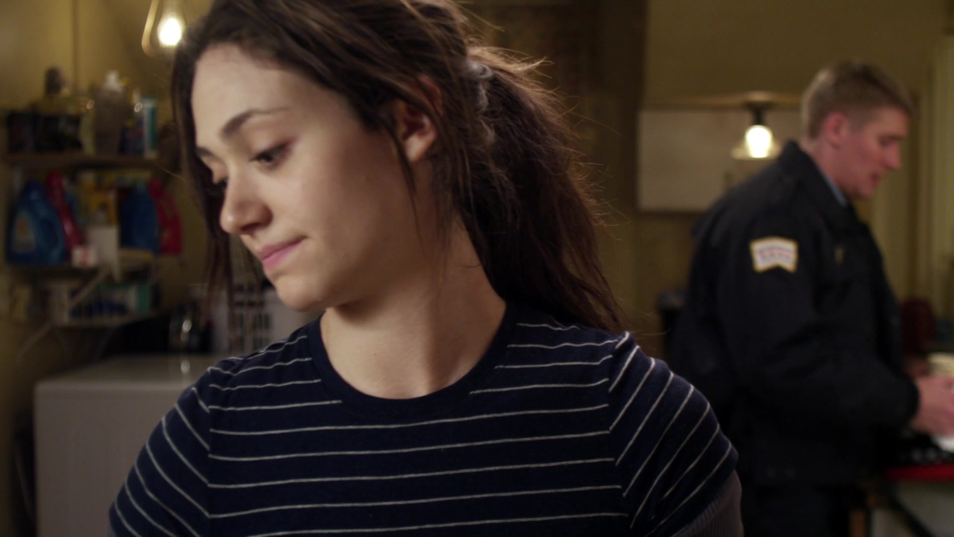 Shameless_US_S01E02_1080p_ERW_003885.jpg