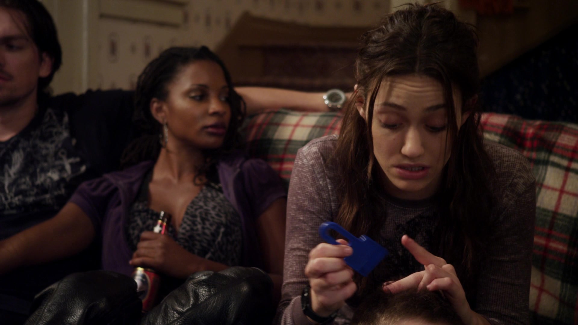 Shameless_US_S01E02_1080p_ERW_007128.jpg