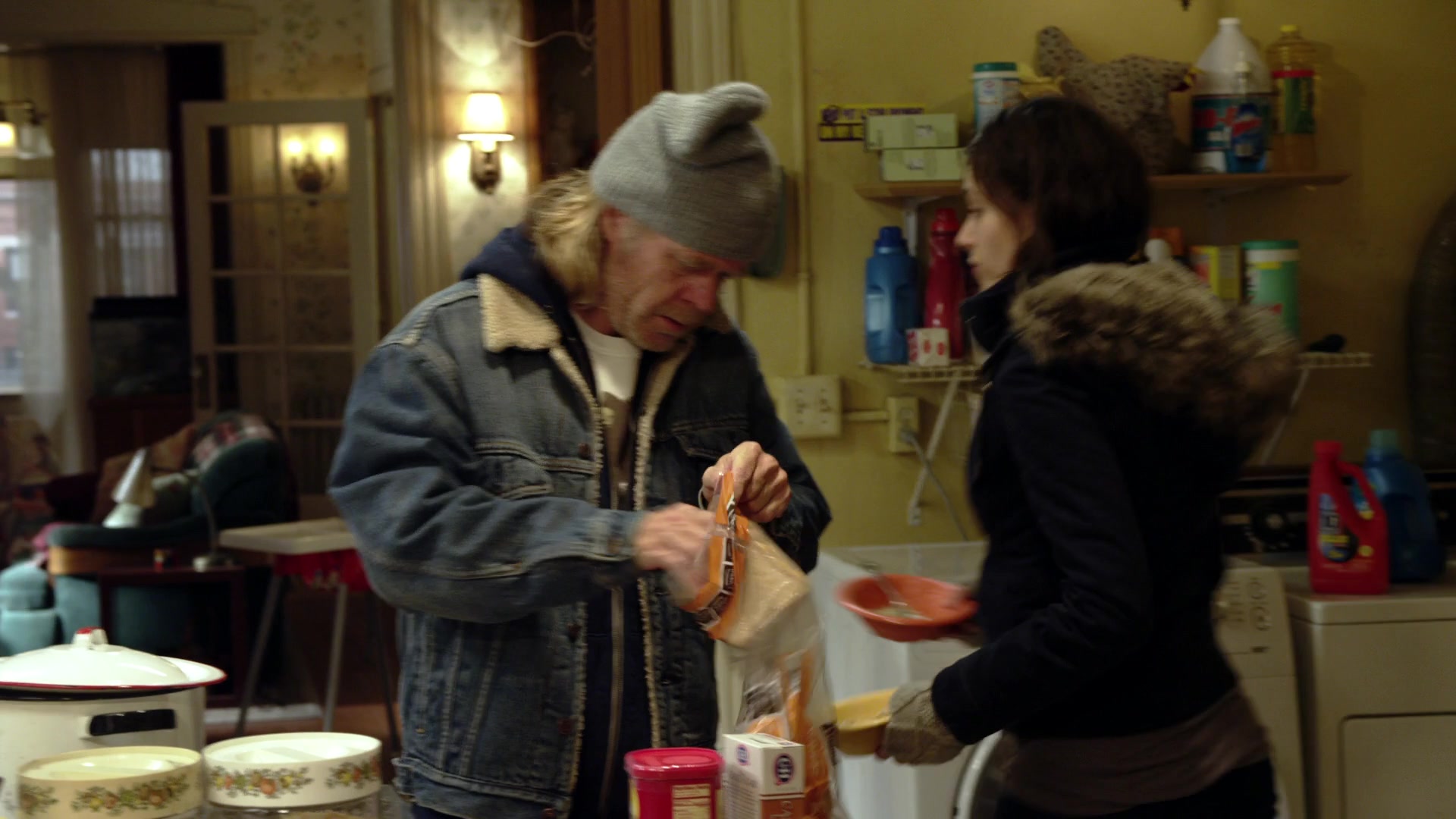Shameless_US_S01E03_1080p_ERW_002268.jpg