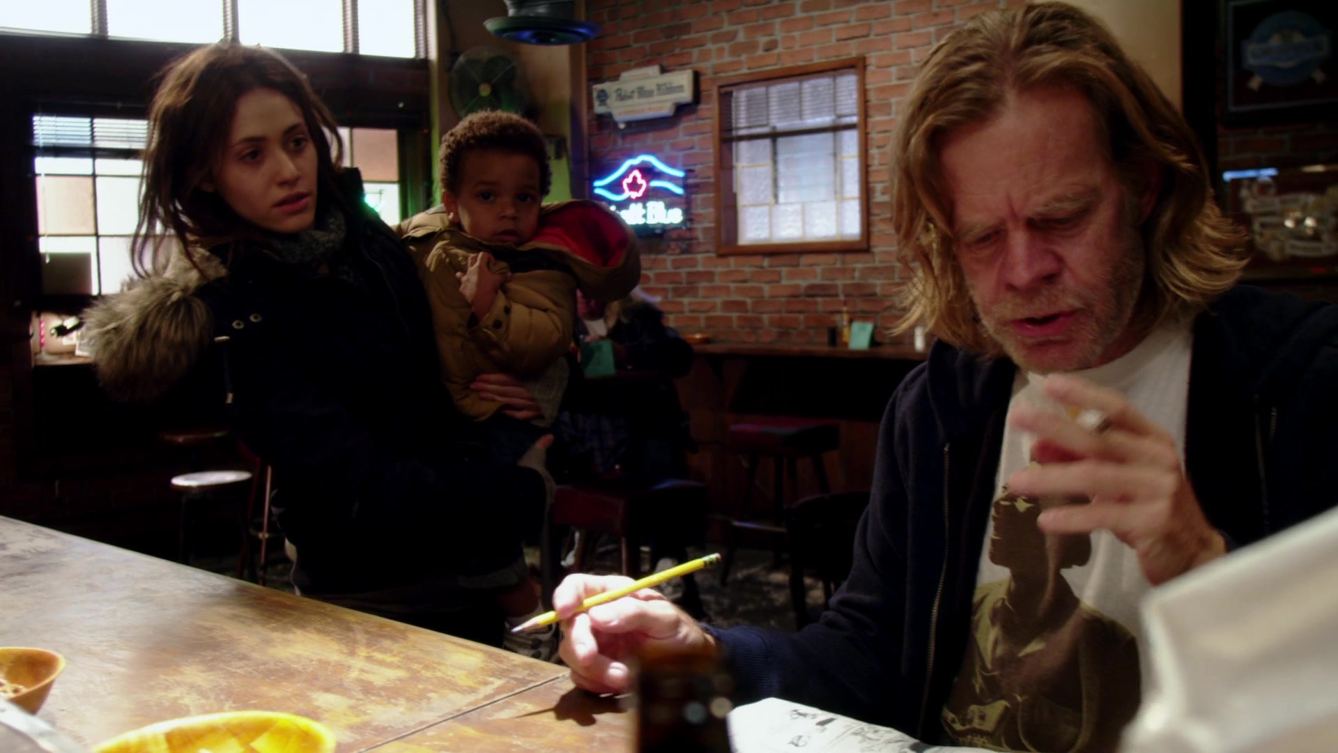 Shameless_US_S01E03_1080p_ERW_003054.jpg