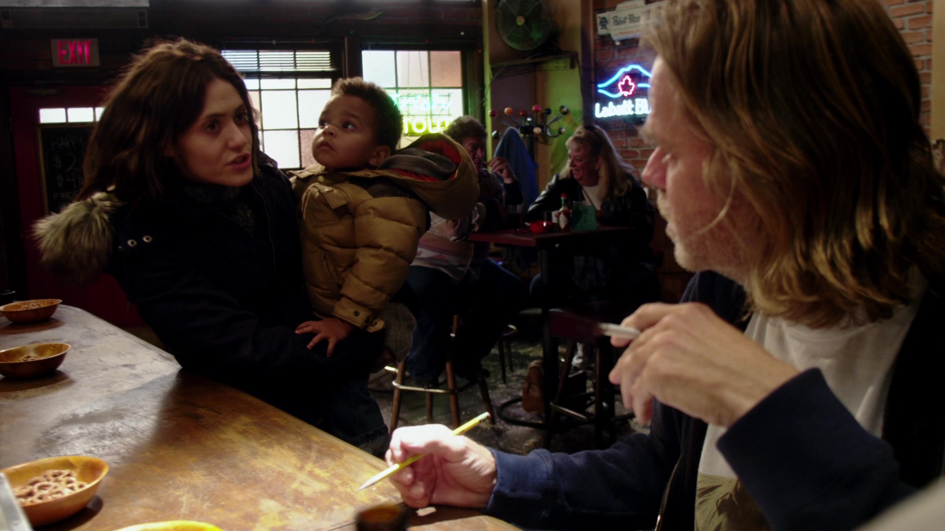 Shameless_US_S01E03_1080p_ERW_003076.jpg
