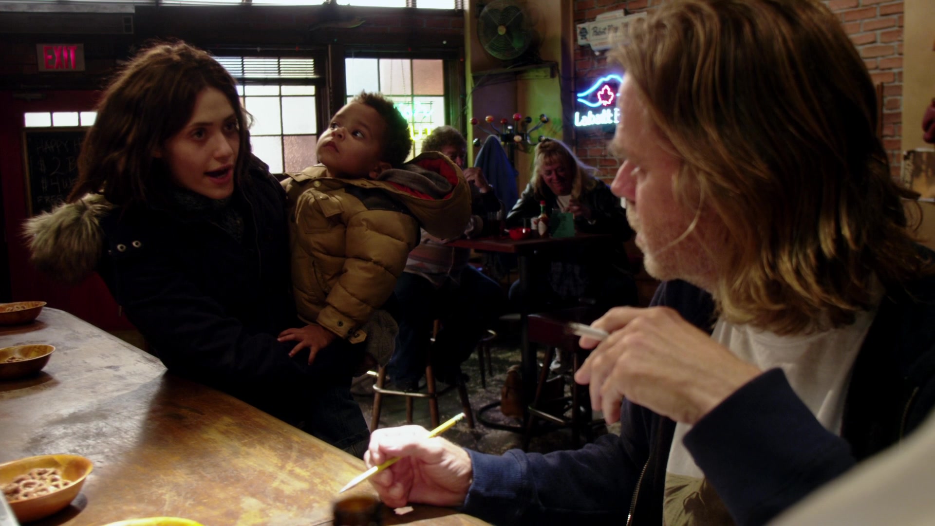 Shameless_US_S01E03_1080p_ERW_003081.jpg