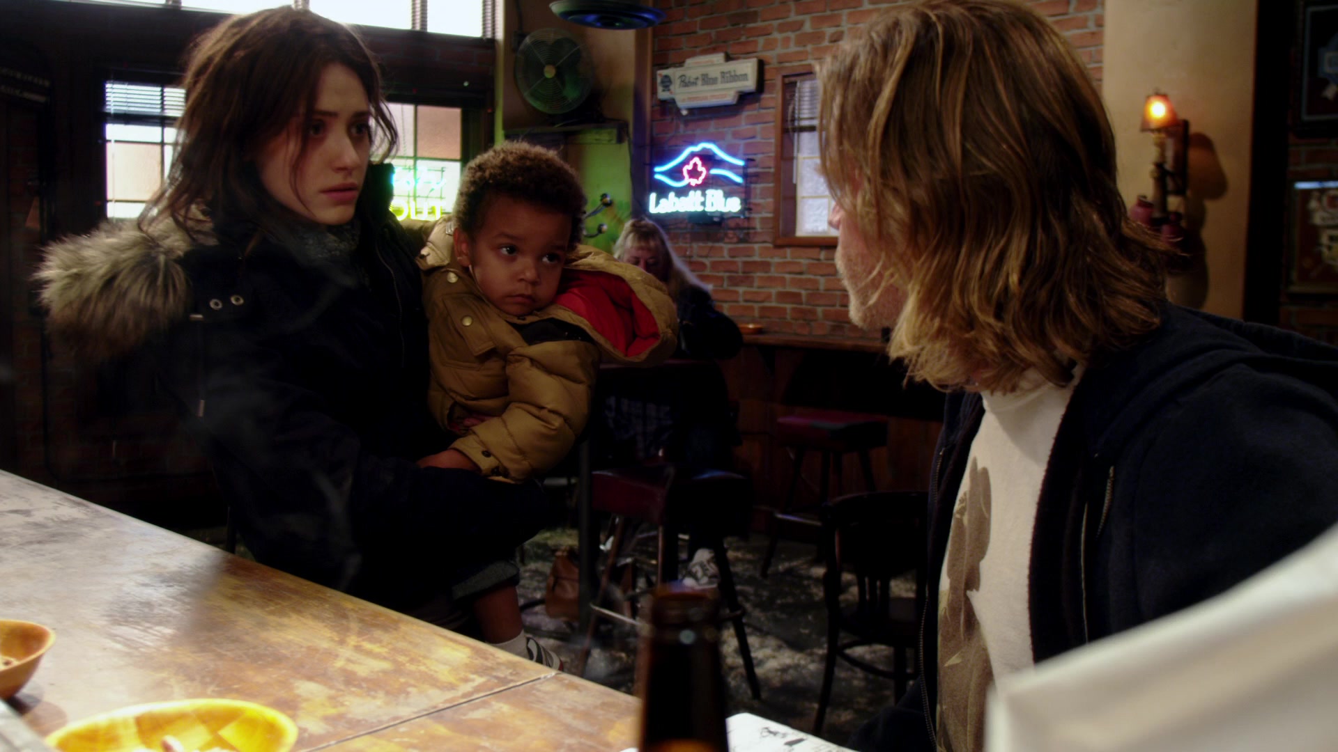 Shameless_US_S01E03_1080p_ERW_003123.jpg