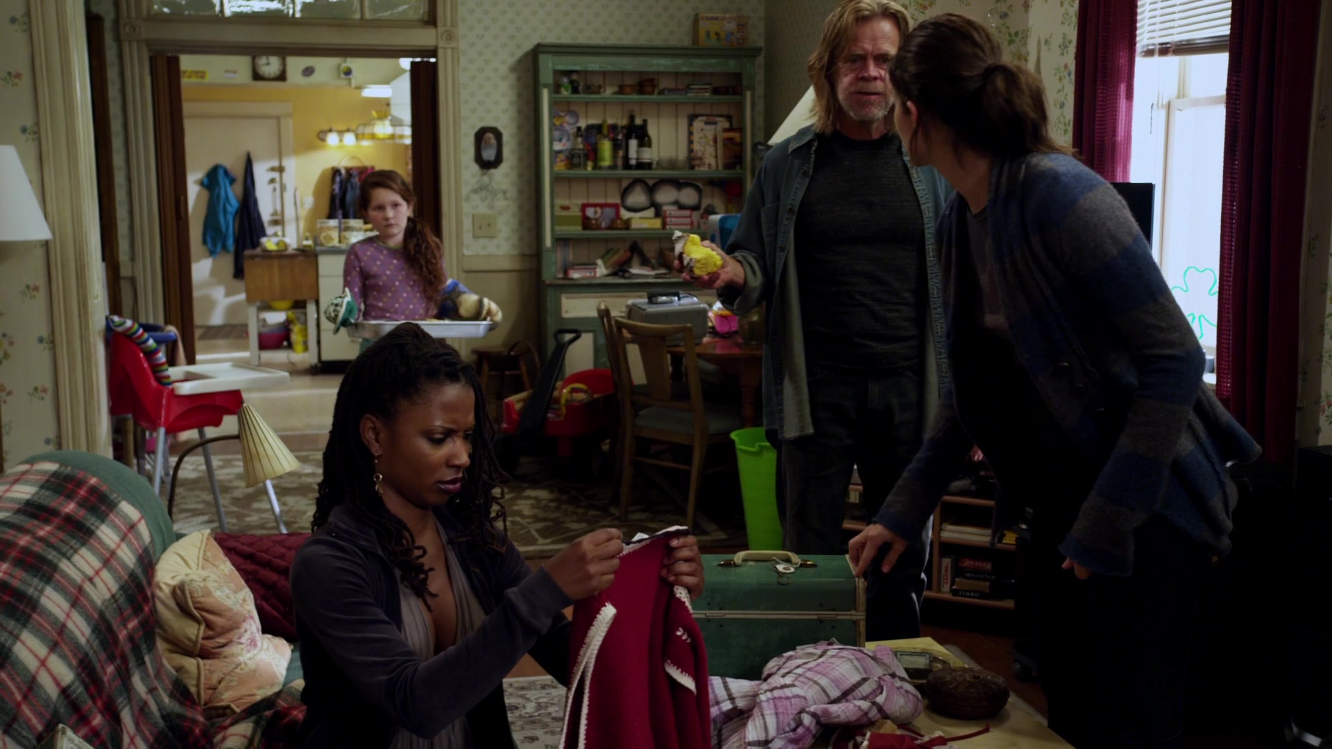 Shameless_US_S01E03_1080p_ERW_006531.jpg